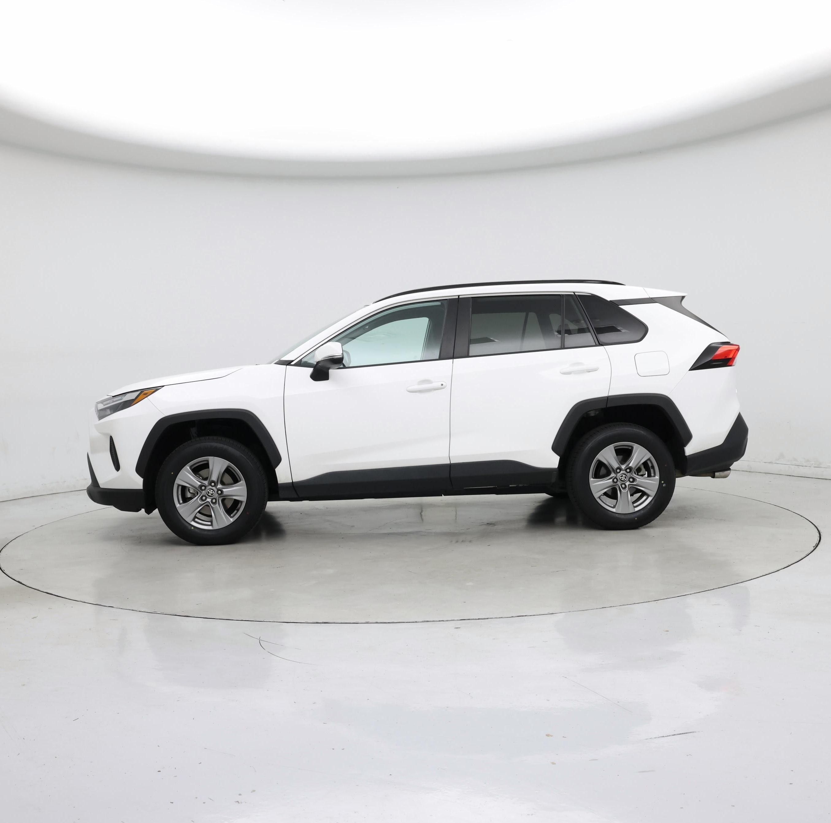 Thumbnail: 2024 Toyota RAV4 - 3