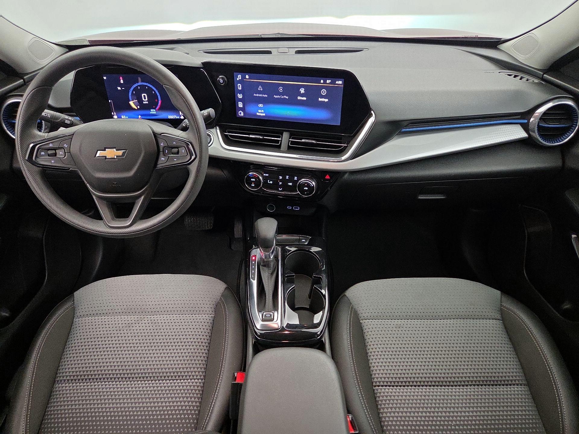 Thumbnail: 2025 Chevrolet Trax - 9