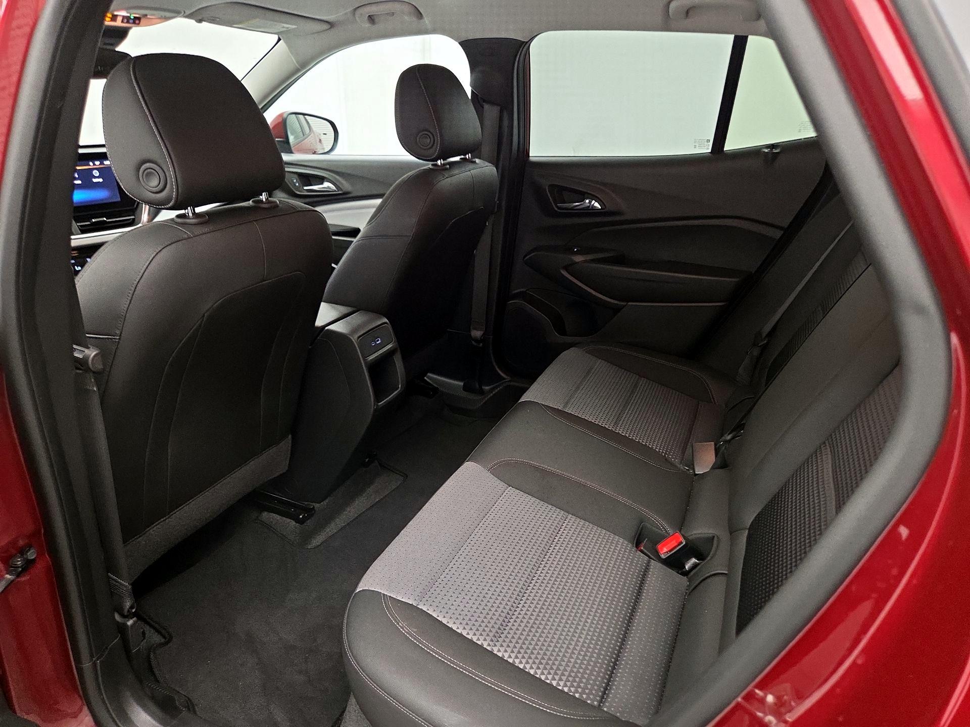 Thumbnail: 2025 Chevrolet Trax - 19