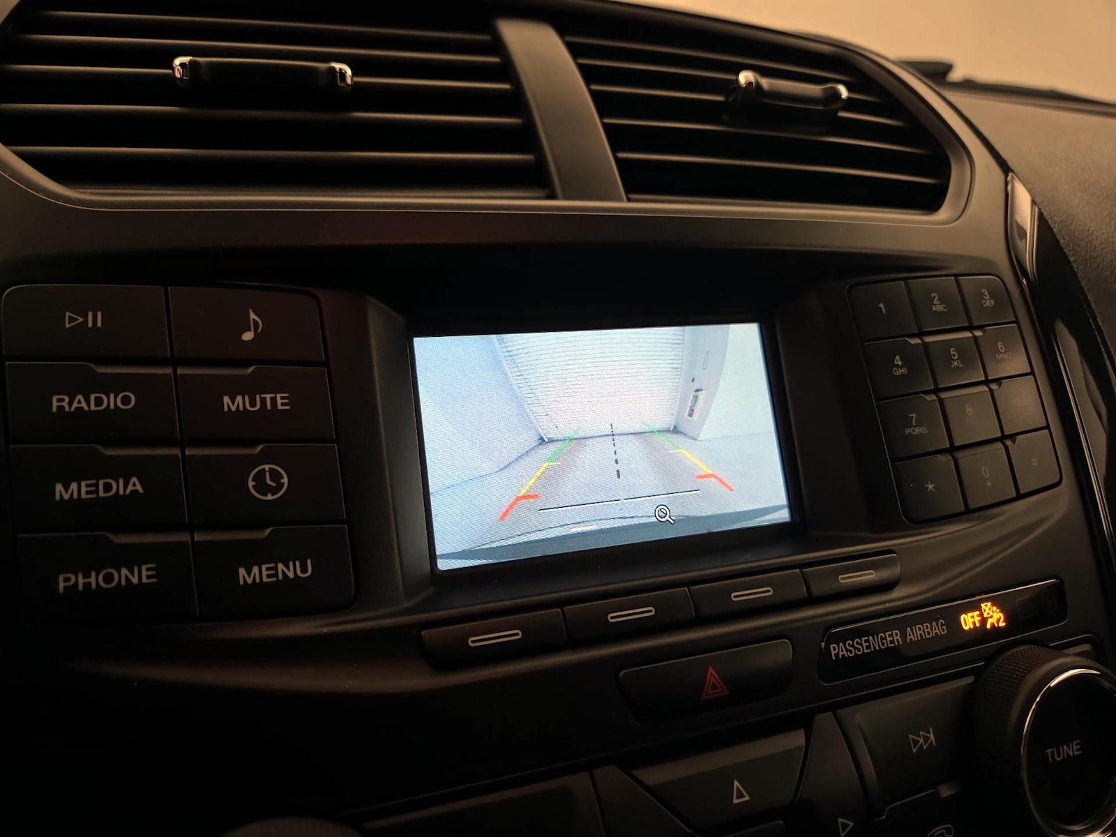 2018 Ford Explorer Base - Photo 15