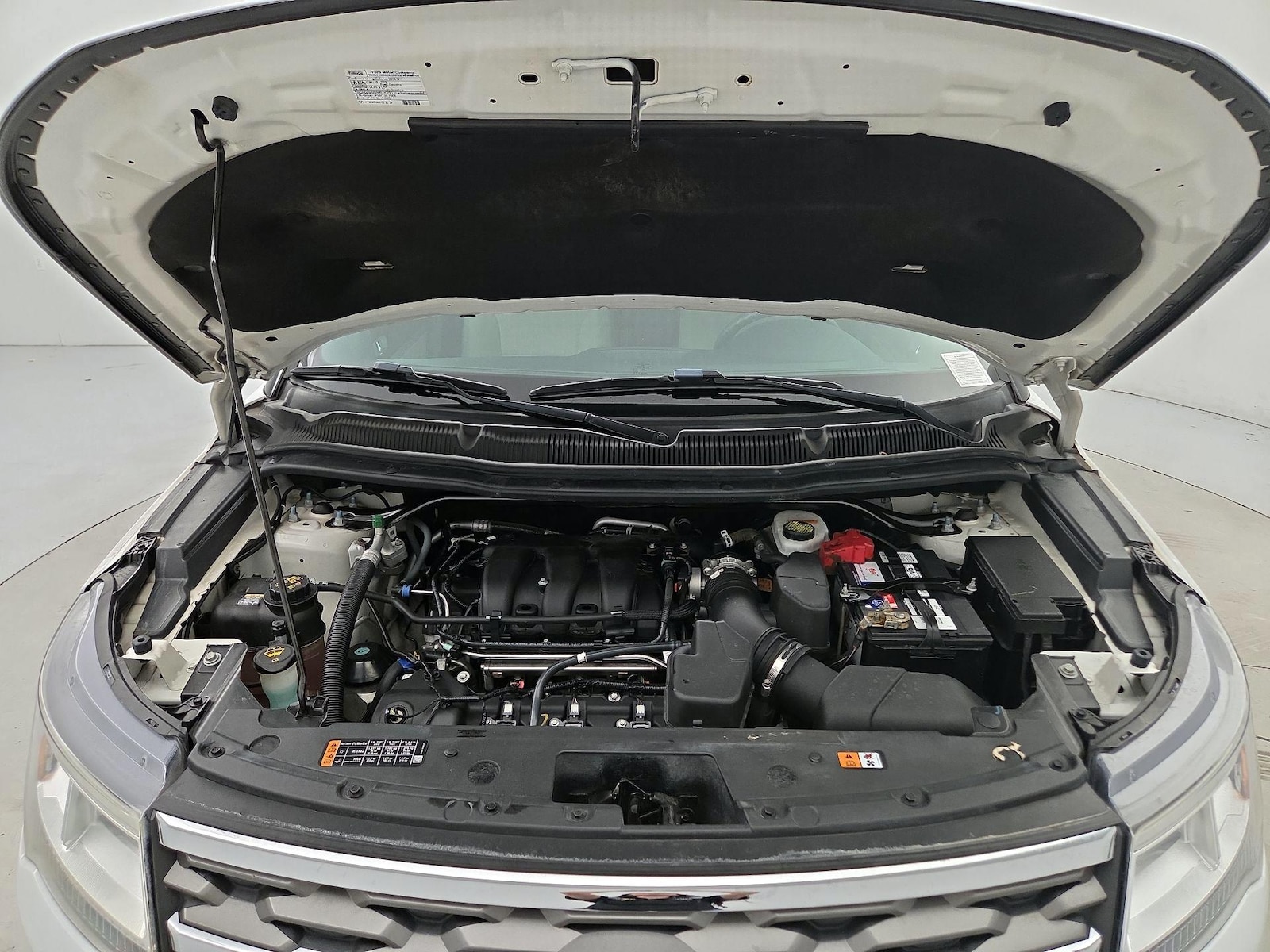 2018 Ford Explorer Base - Photo 24