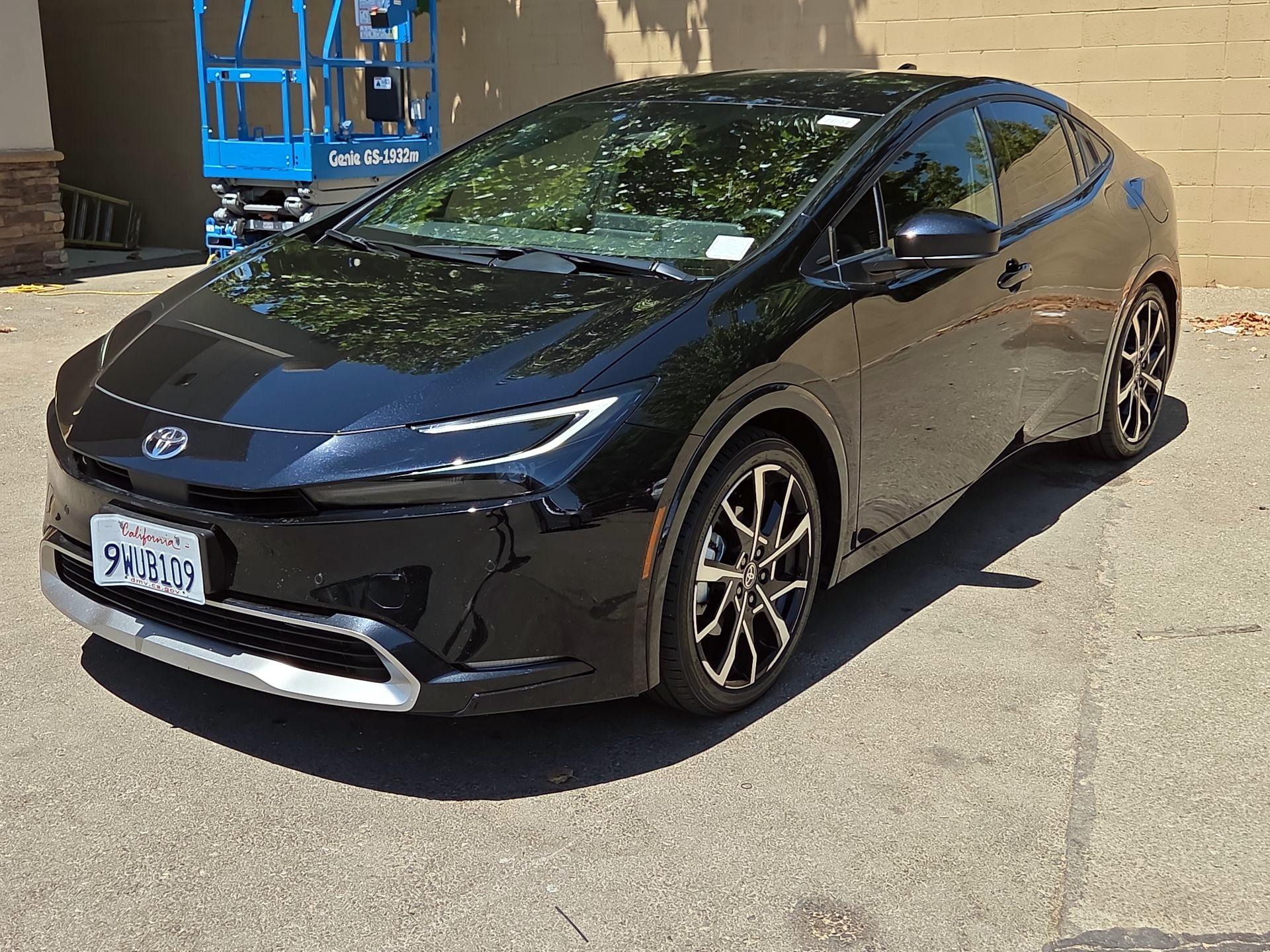 Thumbnail: 2026 Toyota Prius - 3