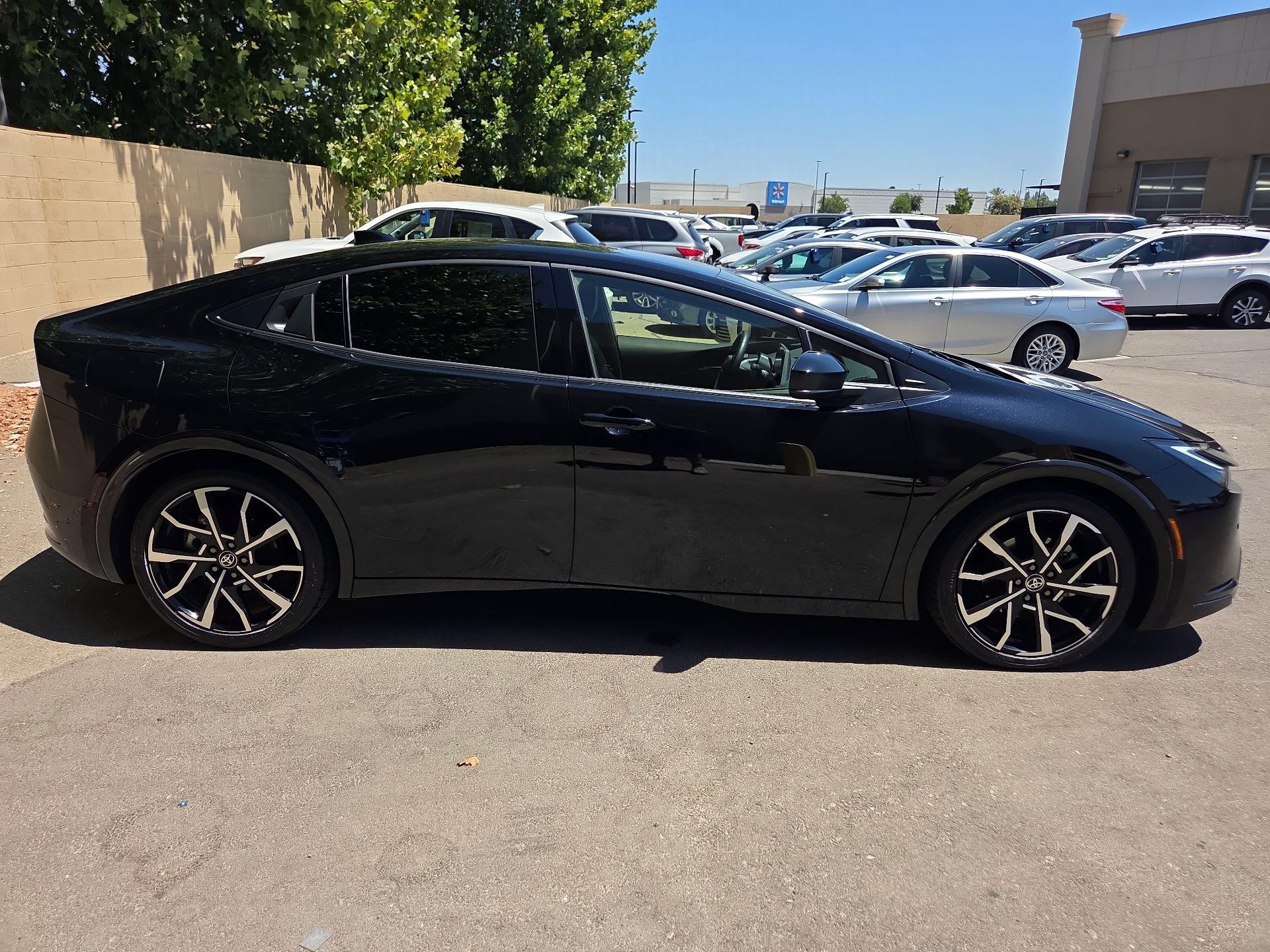 Thumbnail: 2026 Toyota Prius - 4