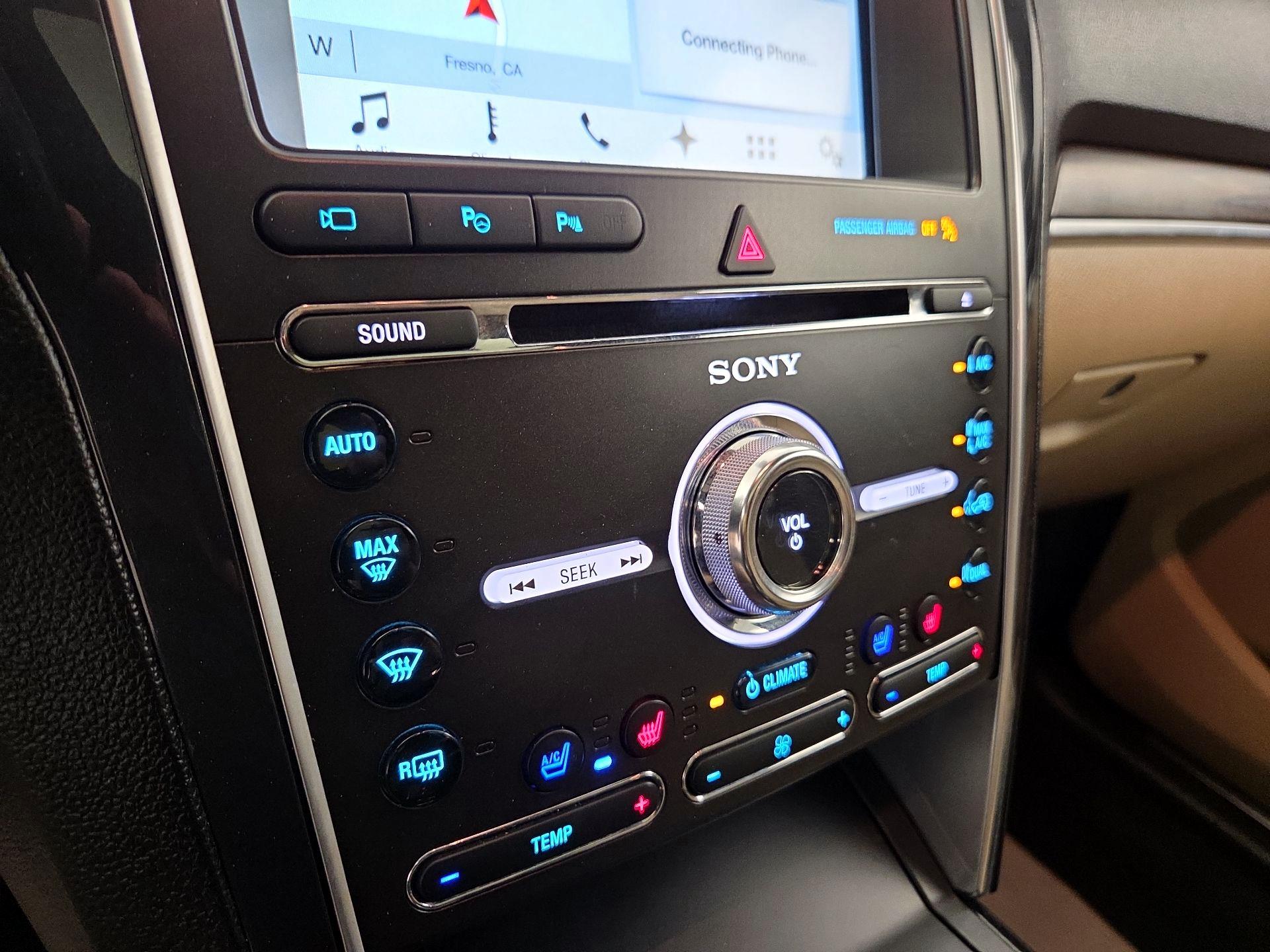 Thumbnail: 2017 Ford Explorer - 17