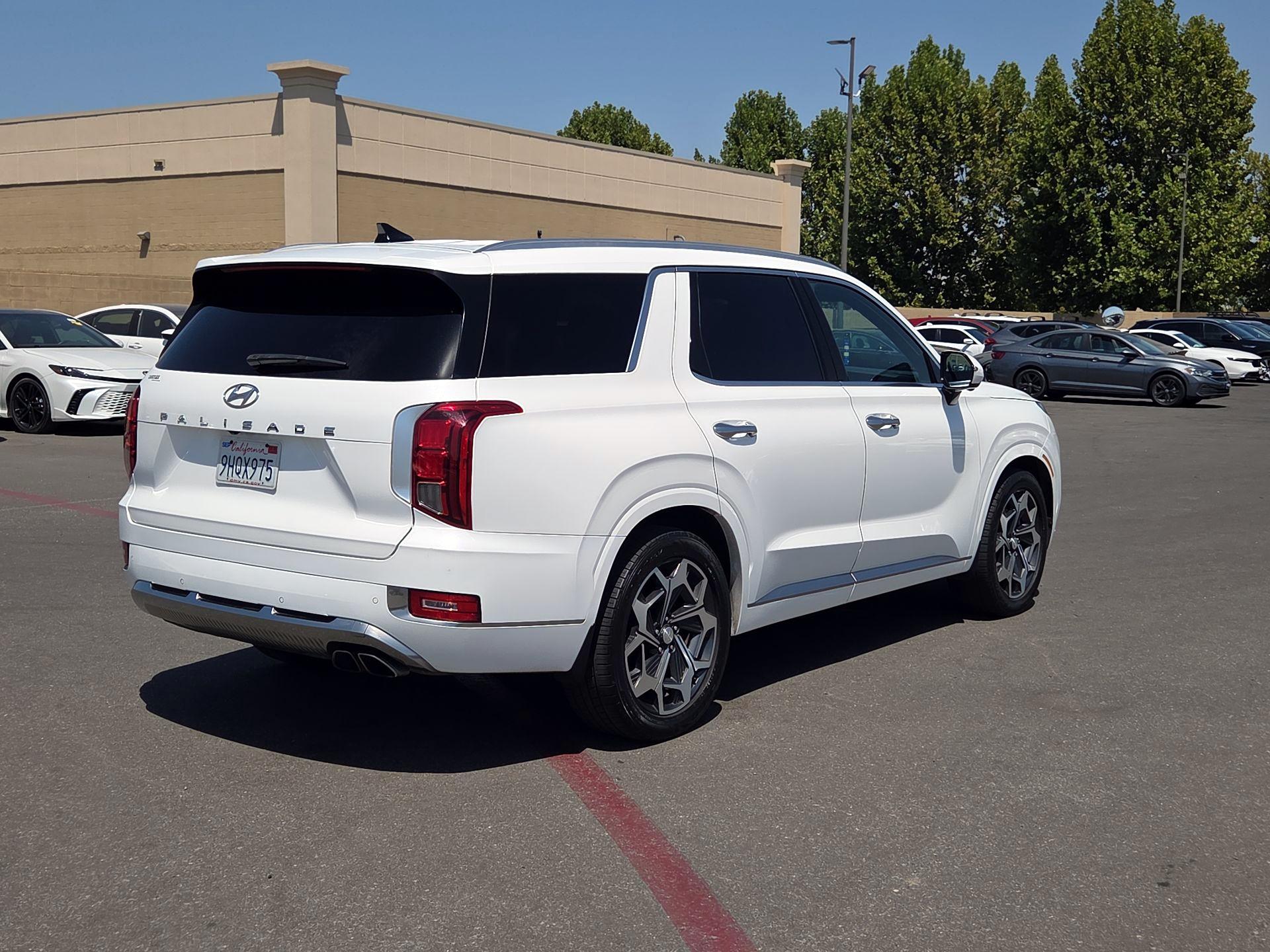 Thumbnail: 2022 Hyundai Palisade - 5