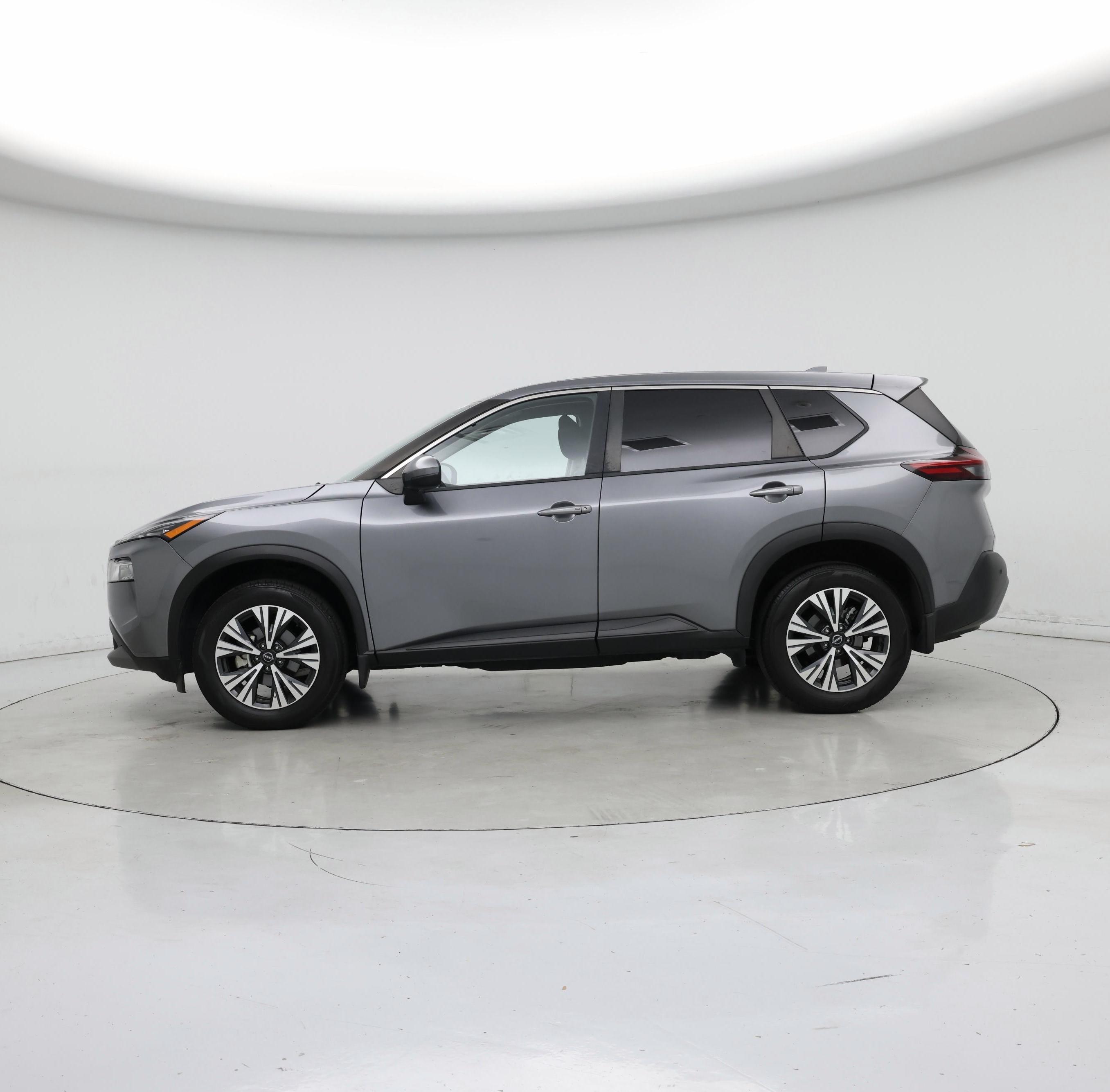 Thumbnail: 2022 Nissan Rogue - 3