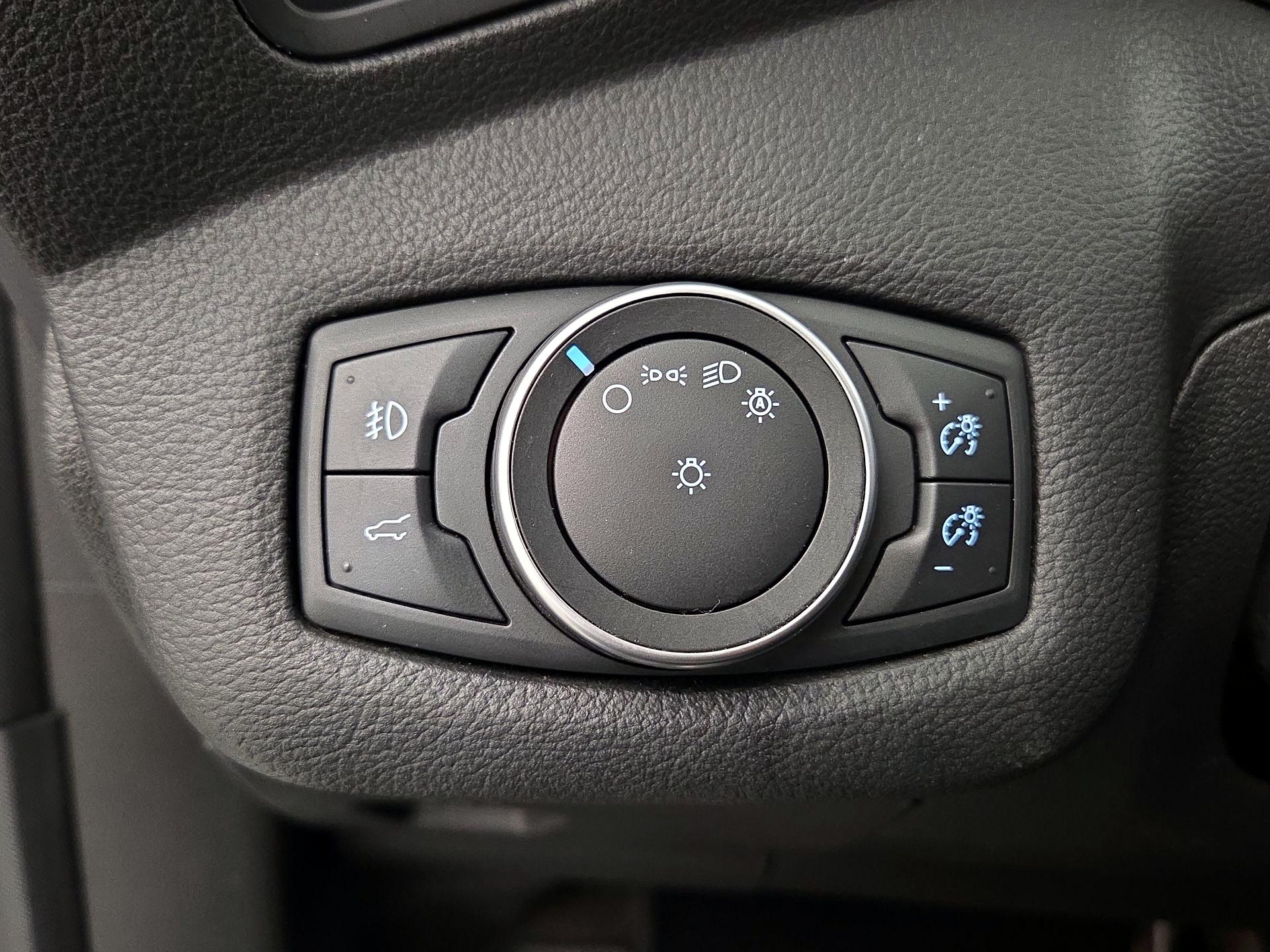 Thumbnail: 2018 Ford Escape - 13