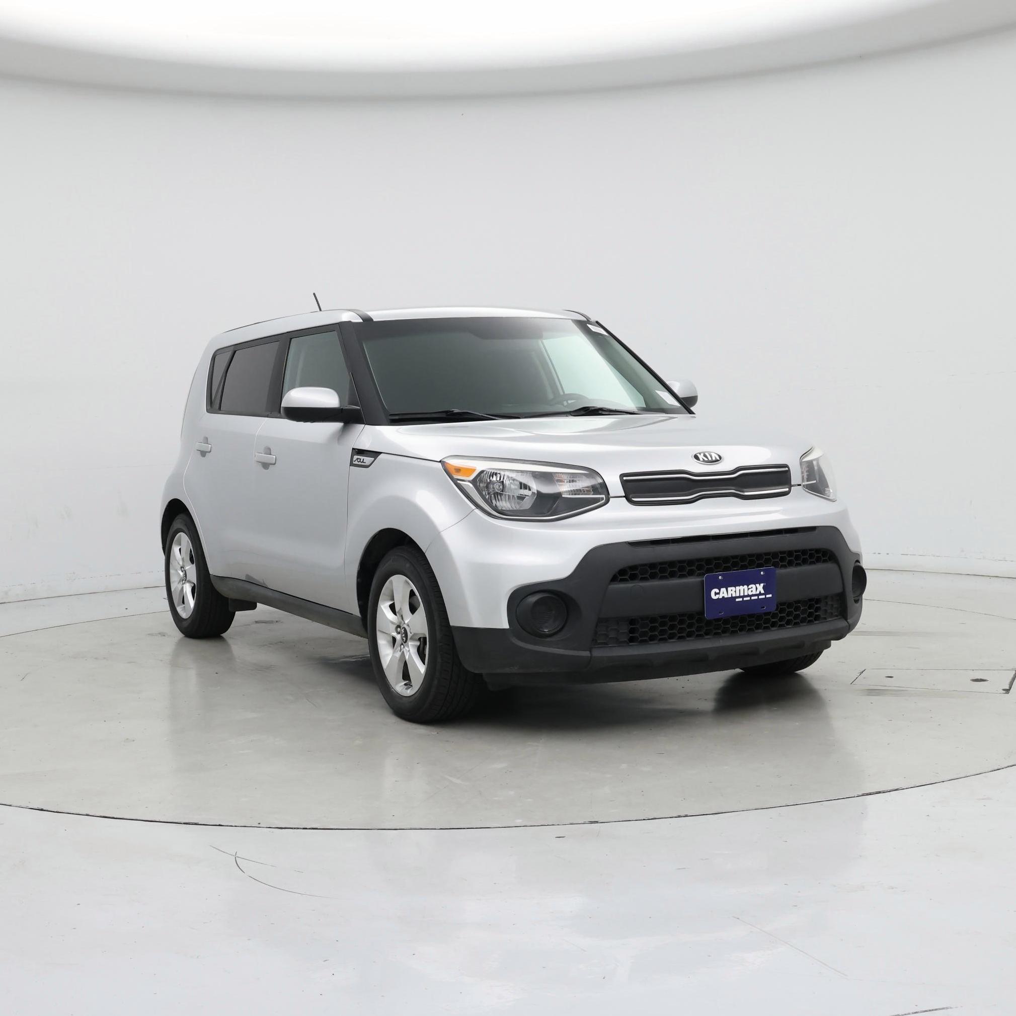 Silver 2017 Kia Soul Wagon  Manual
