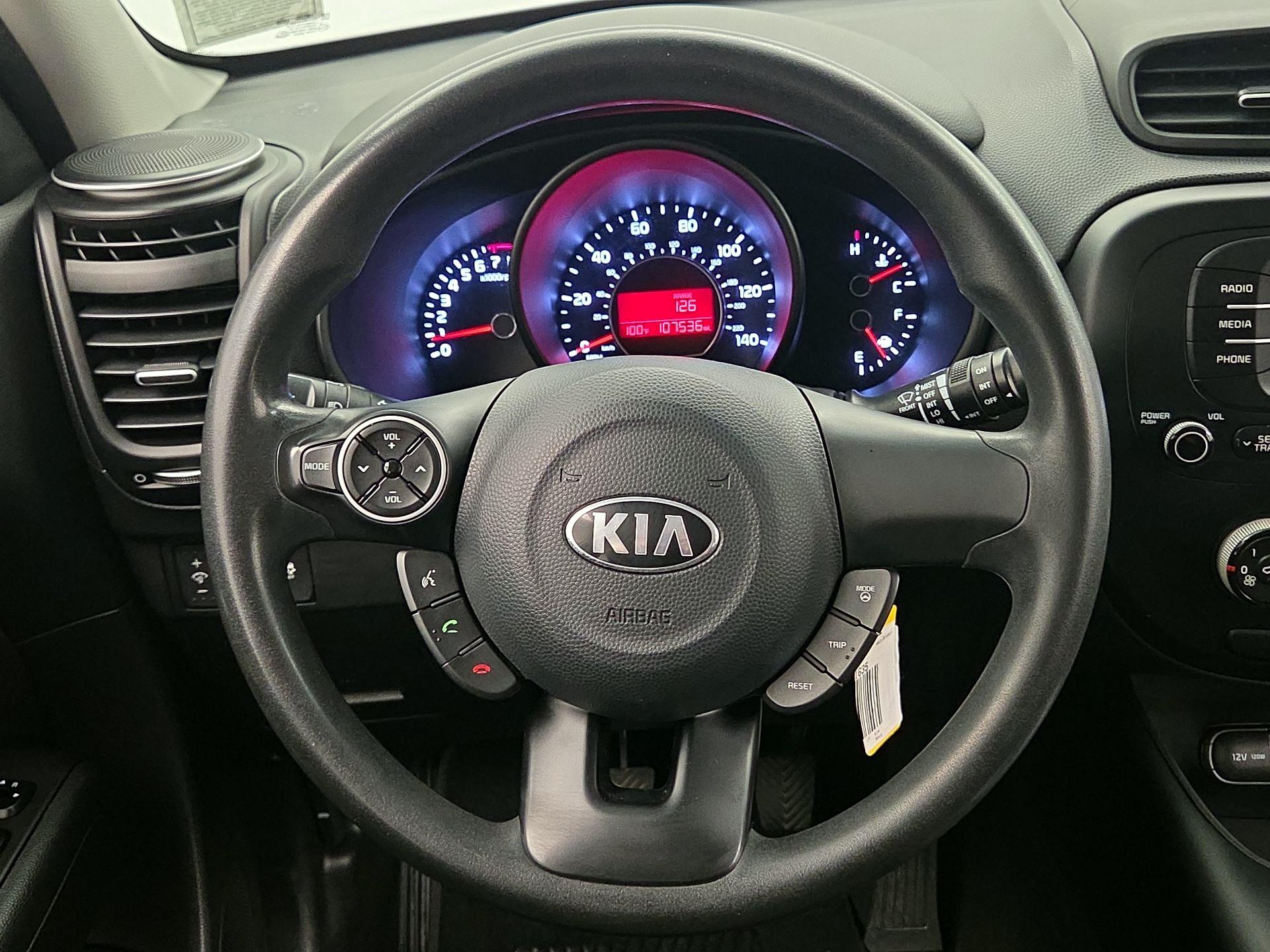 Thumbnail: 2017 Kia Soul - 10