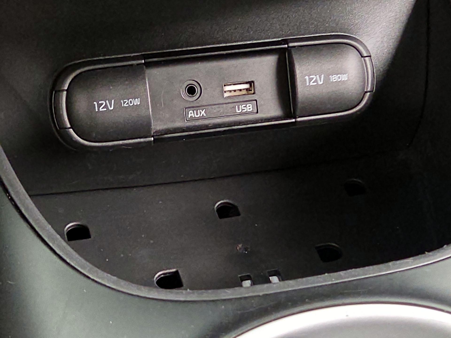 Thumbnail: 2017 Kia Soul - 17