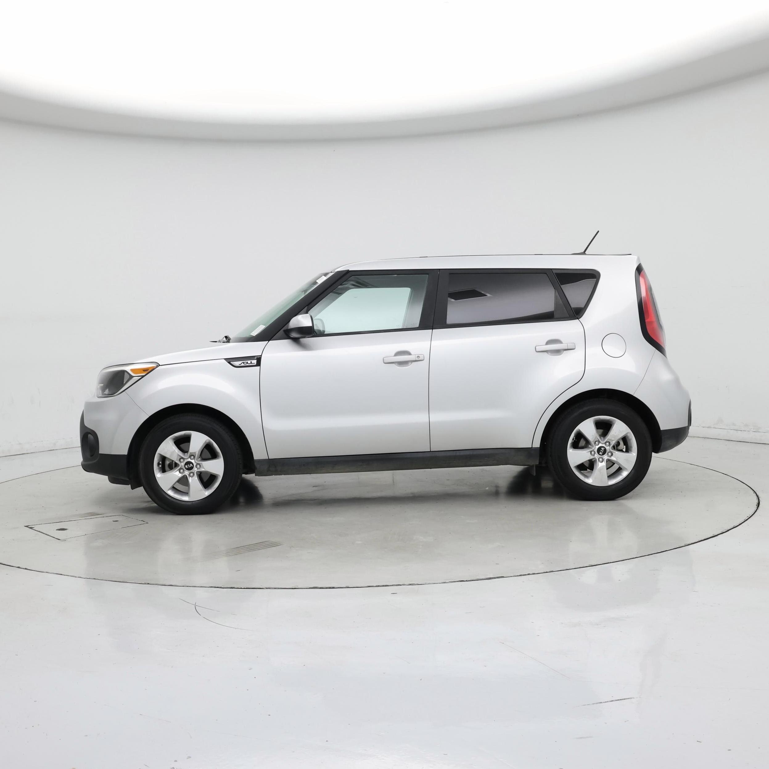 Thumbnail: 2017 Kia Soul - 3