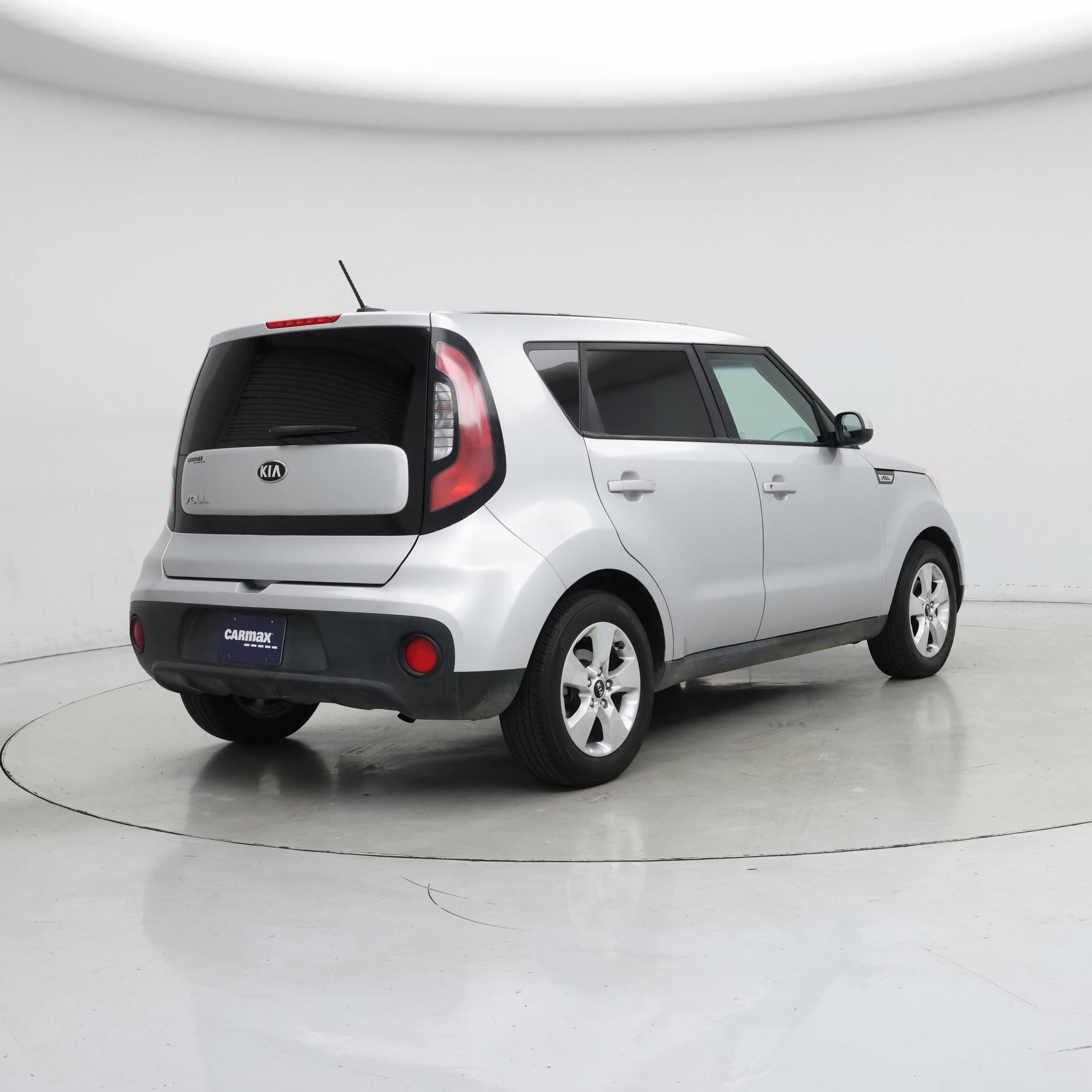 Thumbnail: 2017 Kia Soul - 8