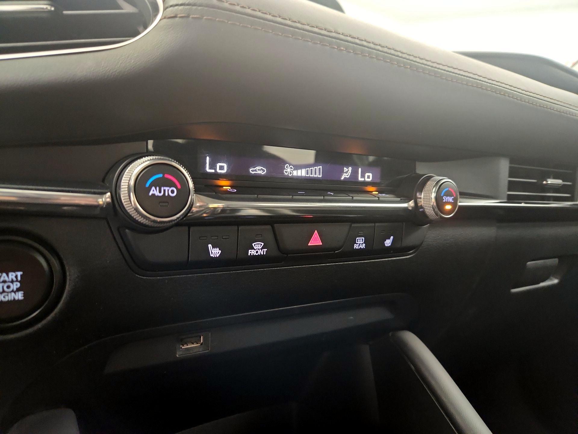Thumbnail: 2019 Mazda Mazda3 - 16