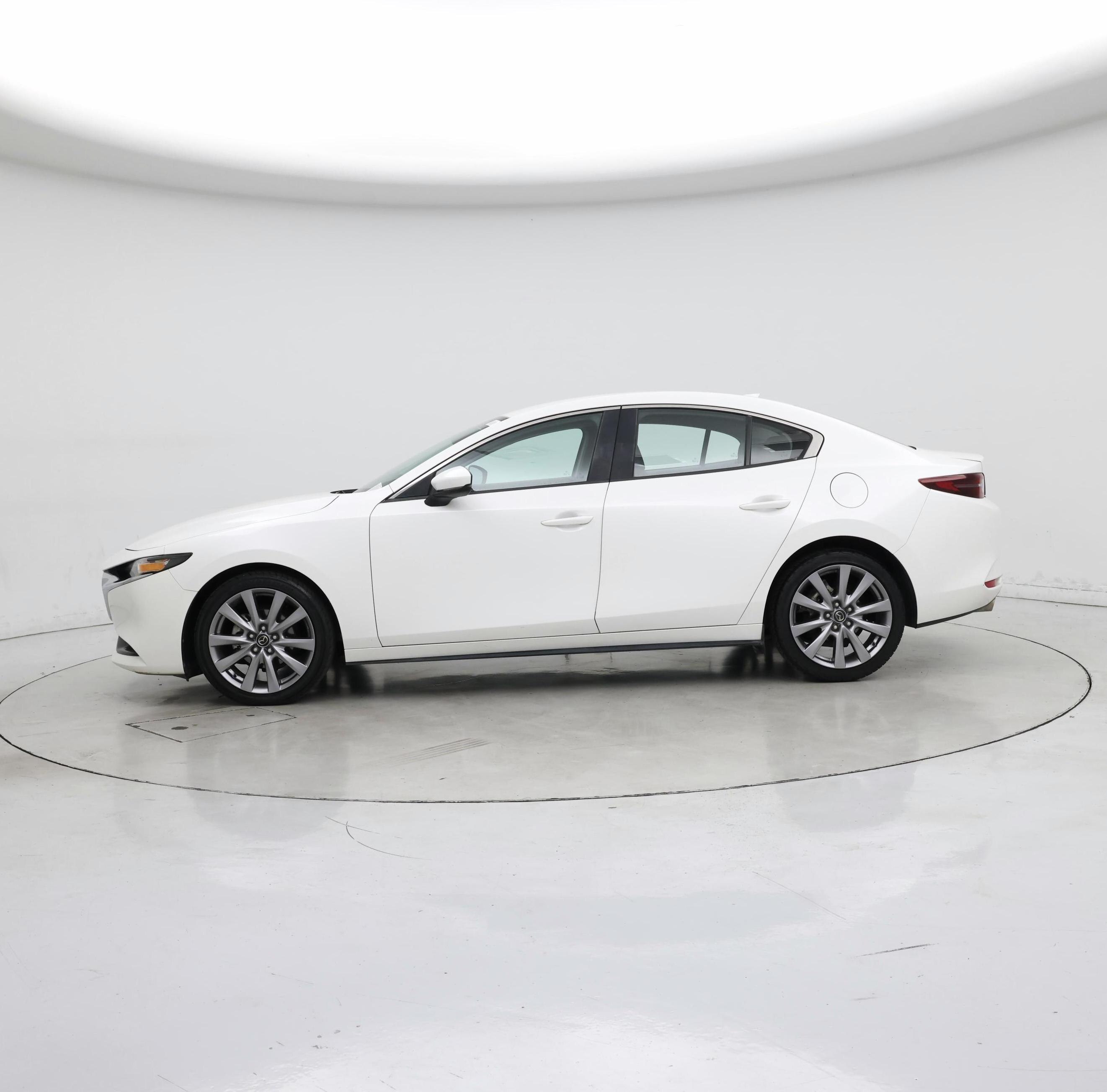 Thumbnail: 2019 Mazda Mazda3 - 3