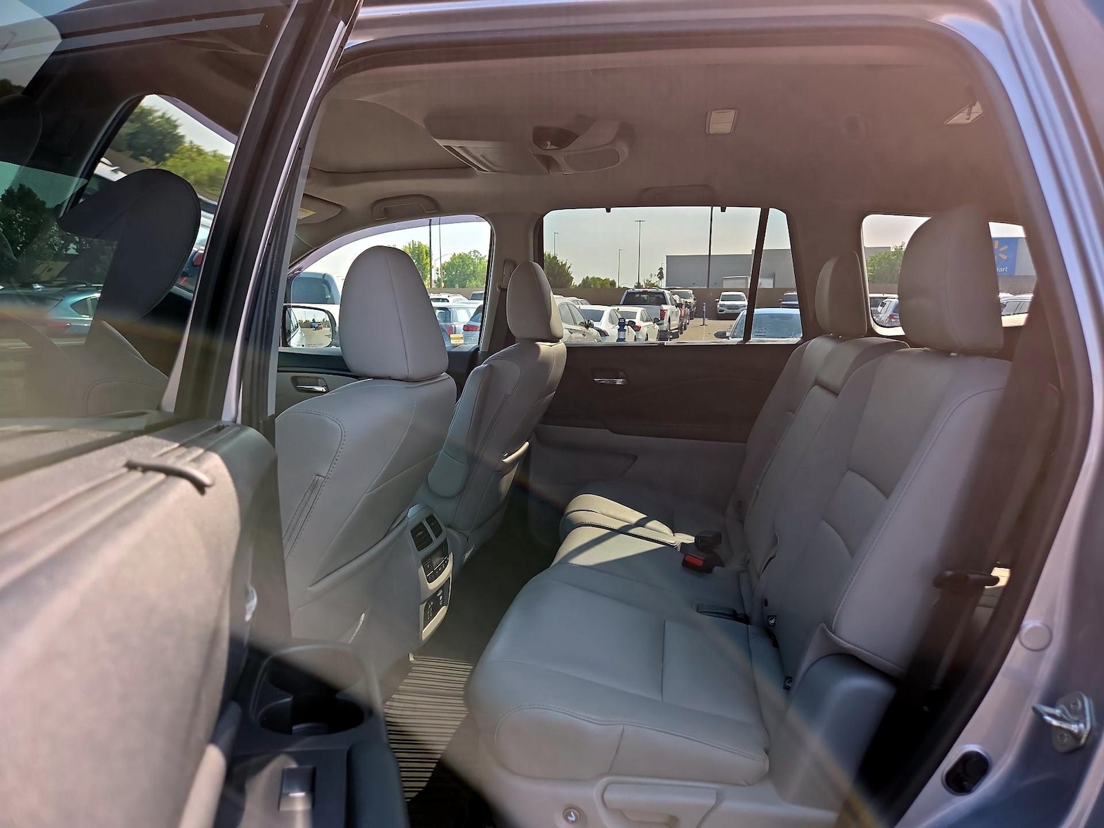 Rear Air Conditioning