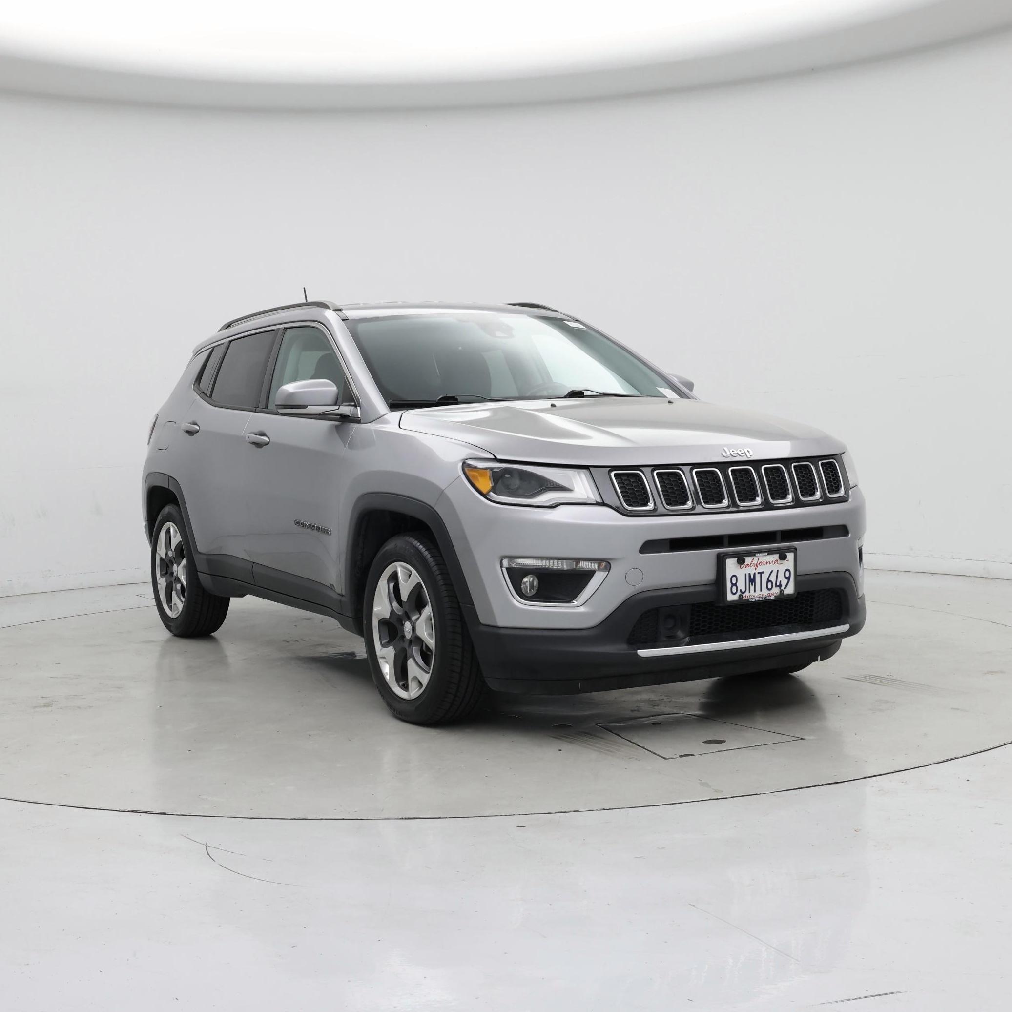 Silver 2018 Jeep Compass SUV / Crossover Front-Wheel Drive Automatic