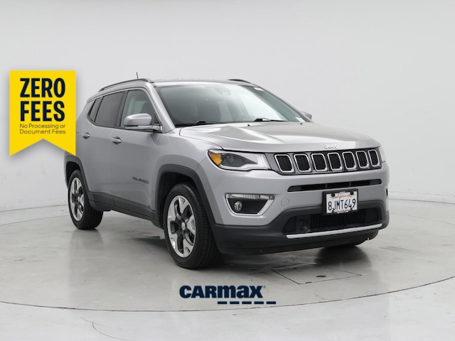 Silver 2018 Jeep Compass SUV / Crossover Front-Wheel Drive Automatic