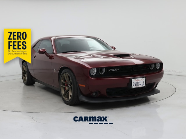 Red 2022 Dodge Challenger Coupe Rear-Wheel Drive Manual
