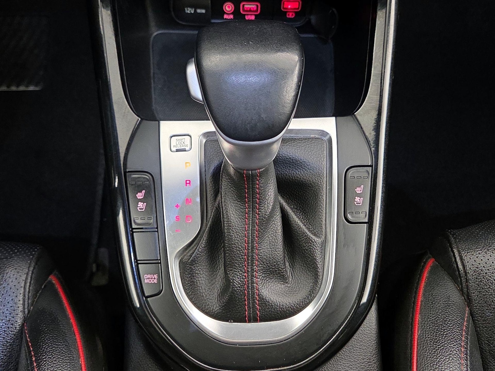 2021 Kia Forte GT - Photo 18