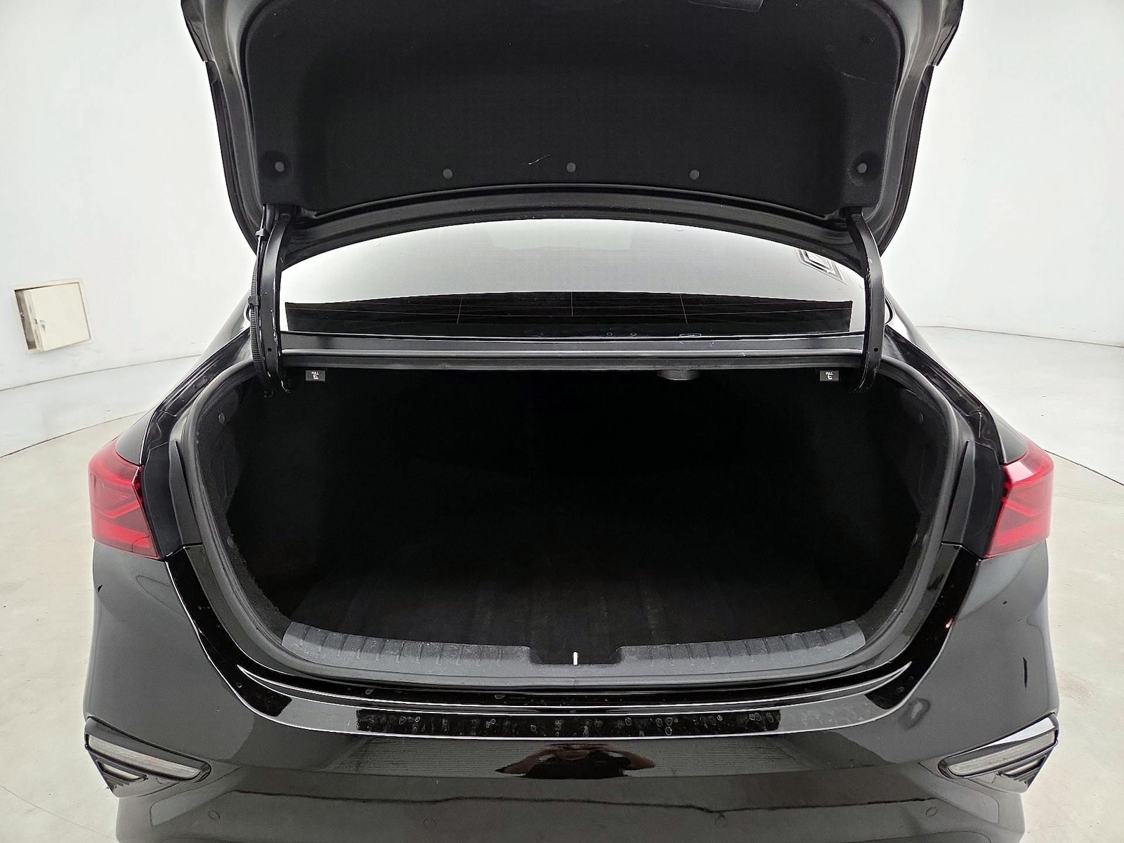 2021 Kia Forte GT - Photo 22