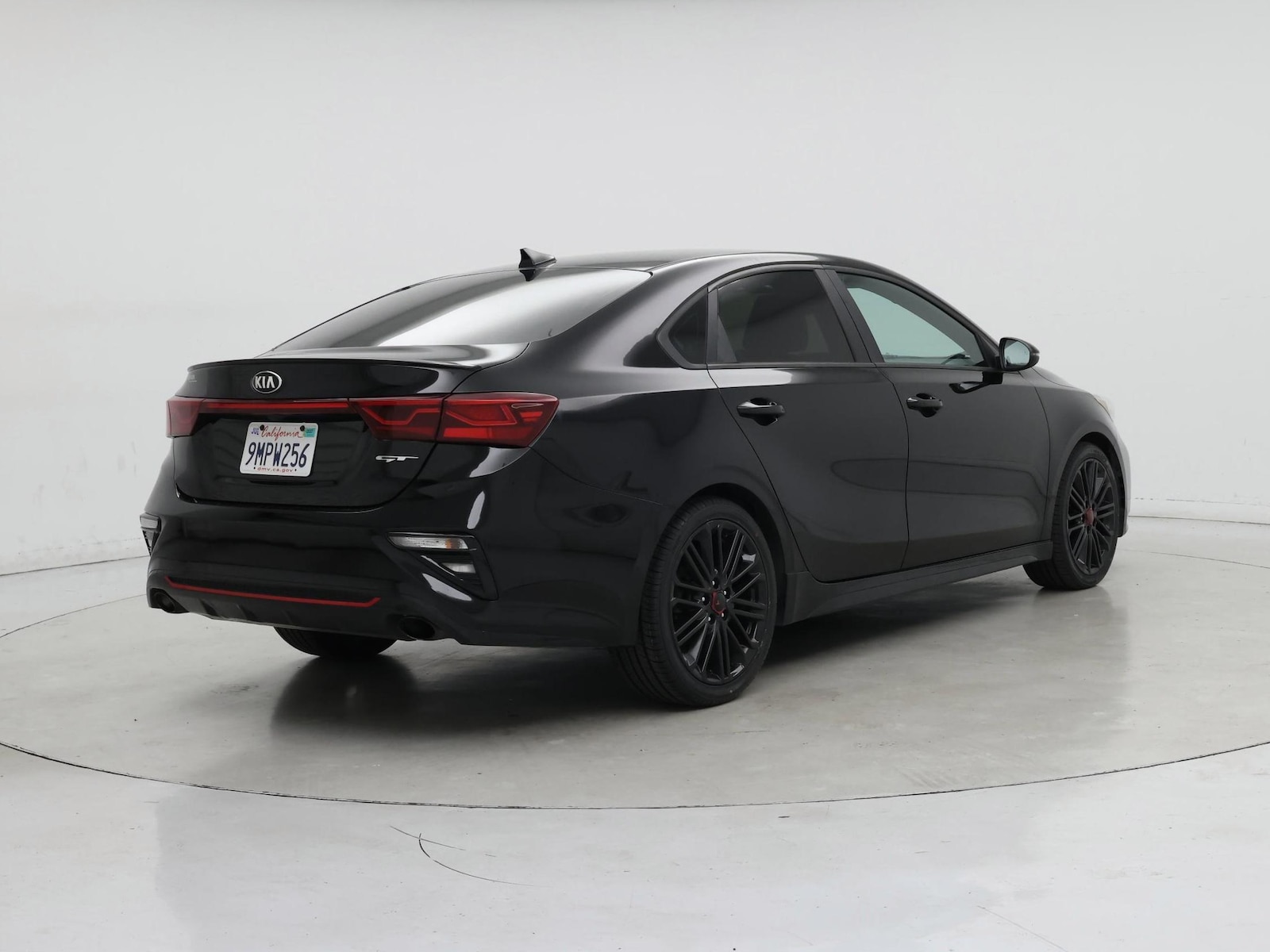 2021 Kia Forte GT - Photo 9