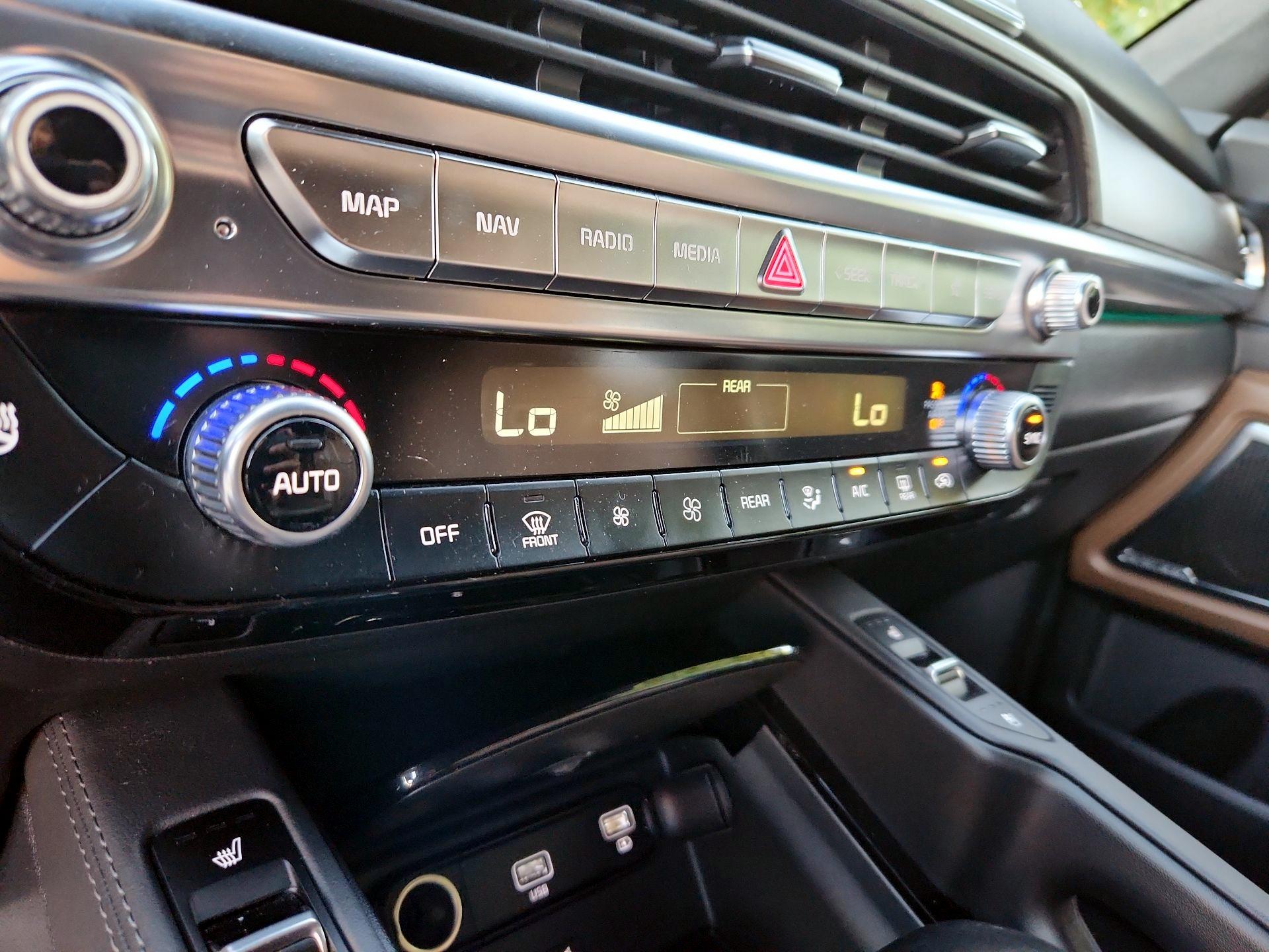 Thumbnail: 2020 Kia Telluride - 15