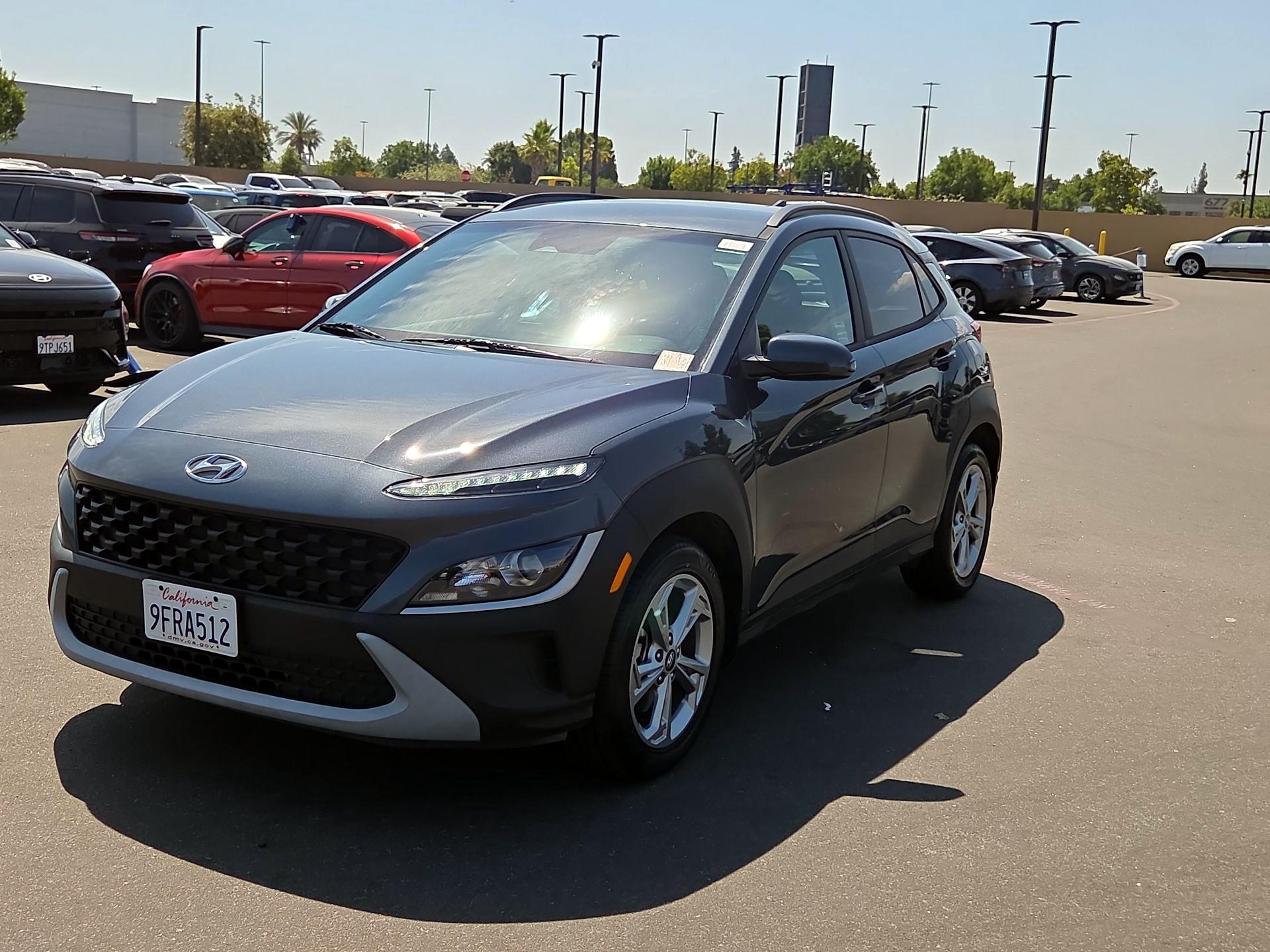 Thumbnail: 2023 Hyundai Kona - 3