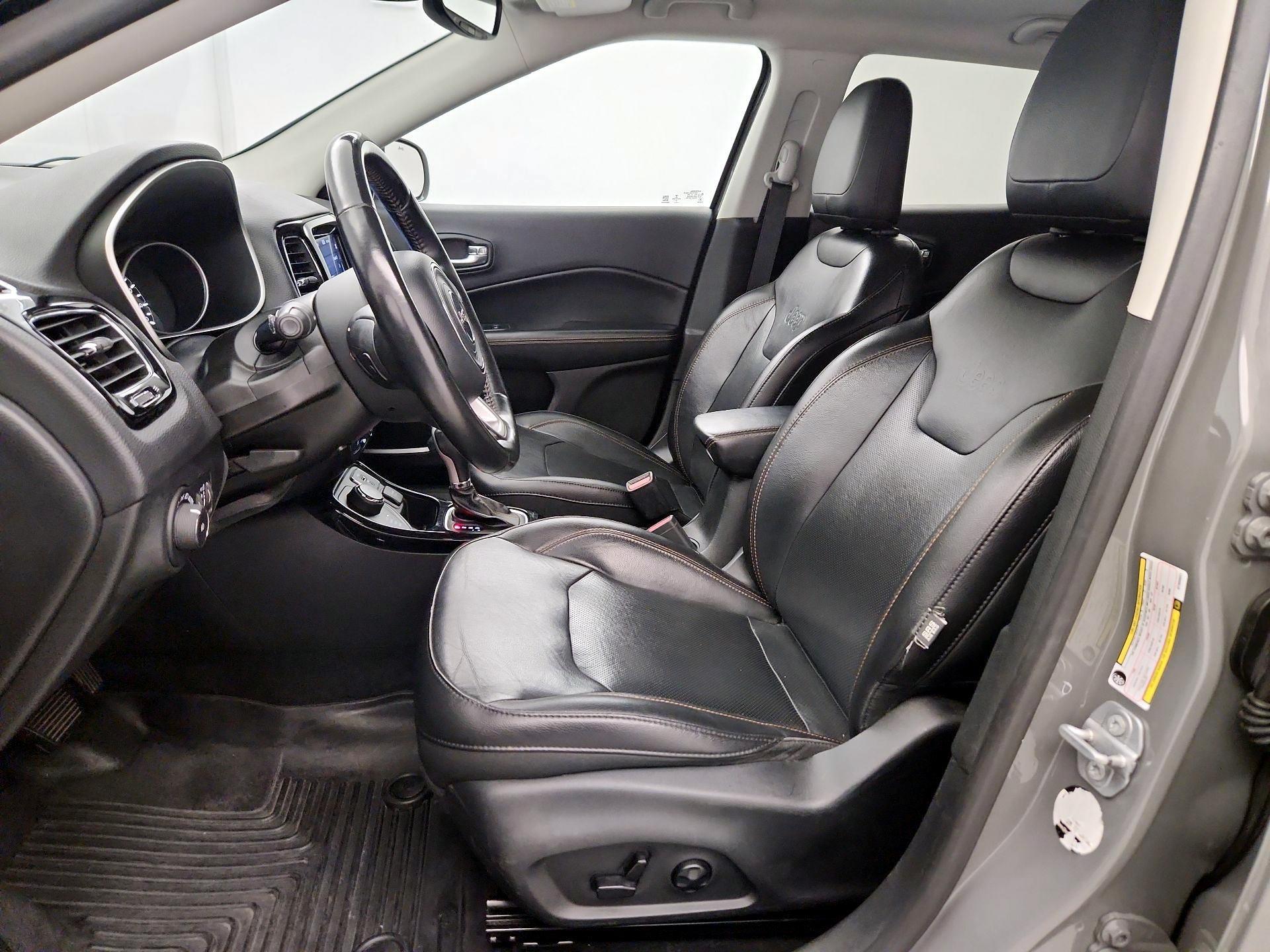 Thumbnail: 2019 Jeep Compass - 11