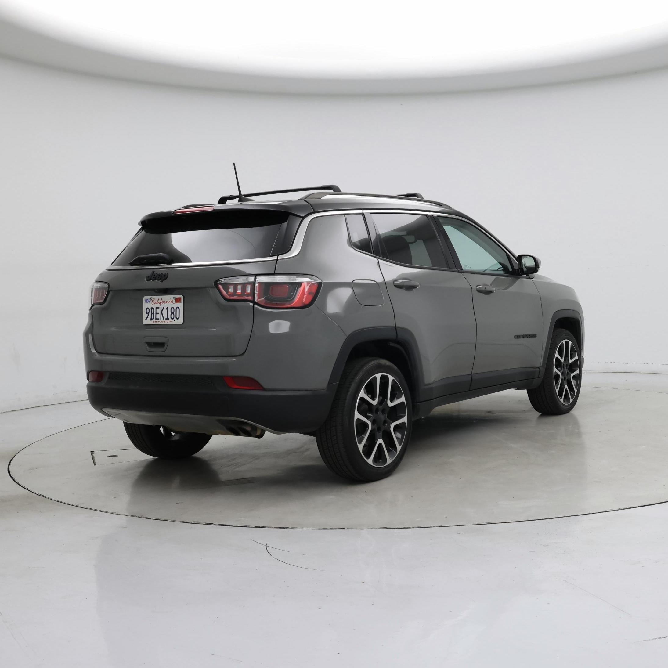 Thumbnail: 2019 Jeep Compass - 8