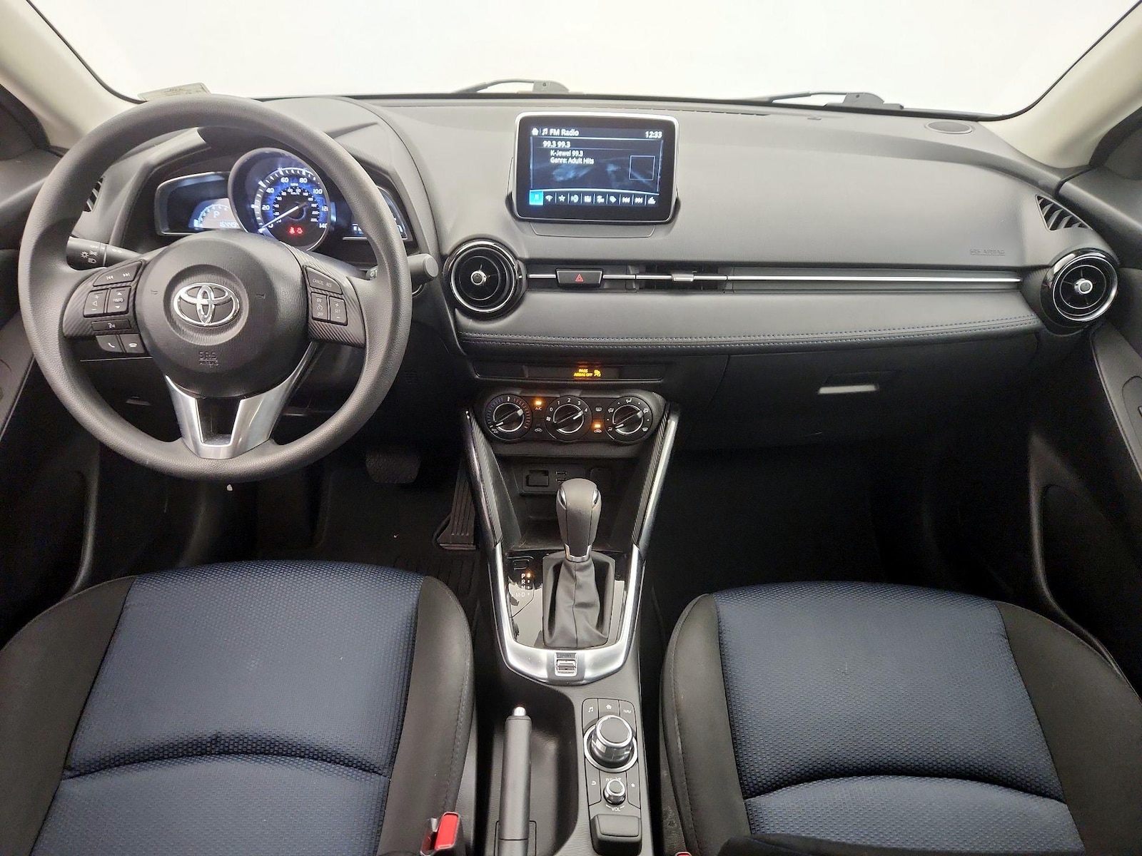 2018 Toyota Yaris iA Base - Photo 10