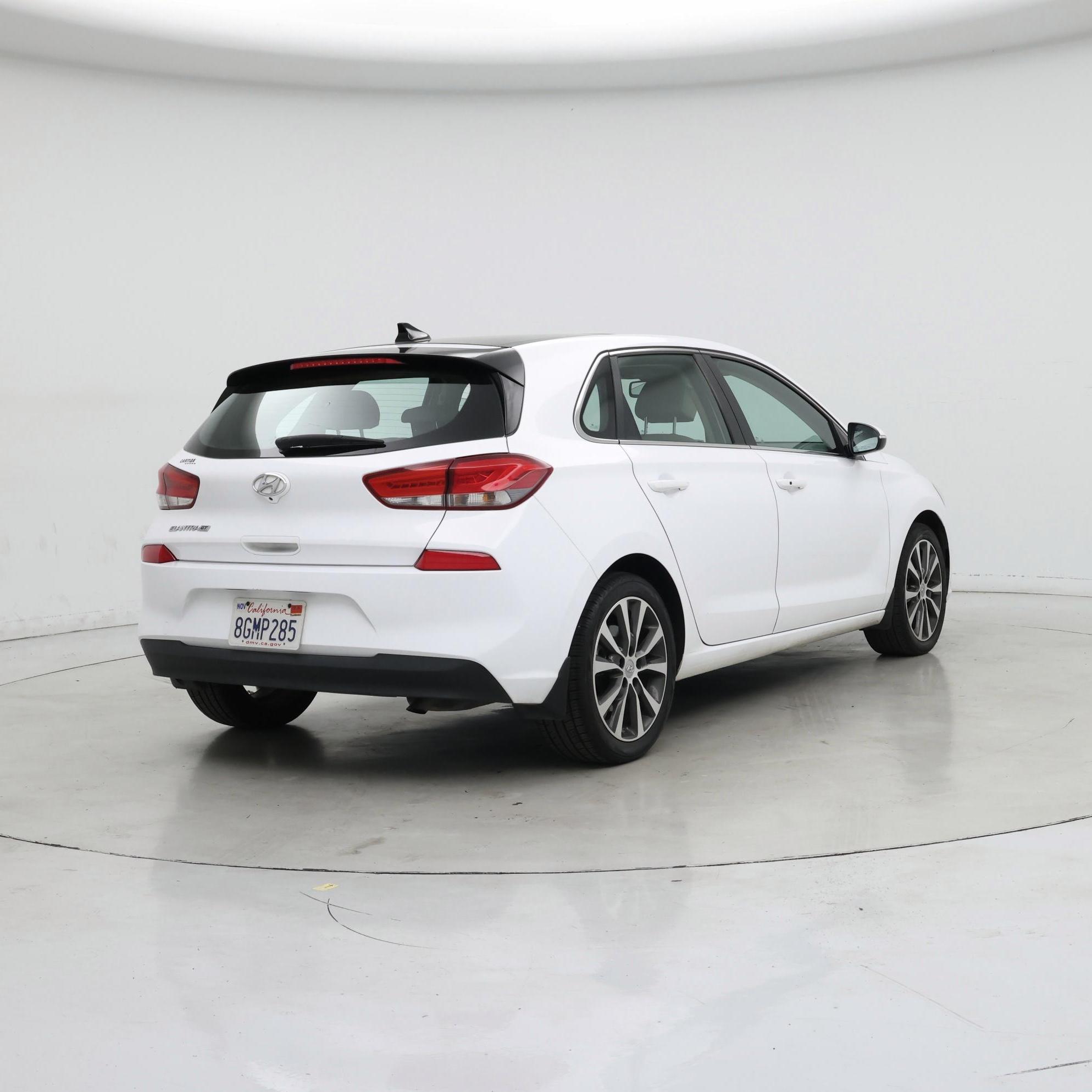 Thumbnail: 2018 Hyundai Elantra - 8
