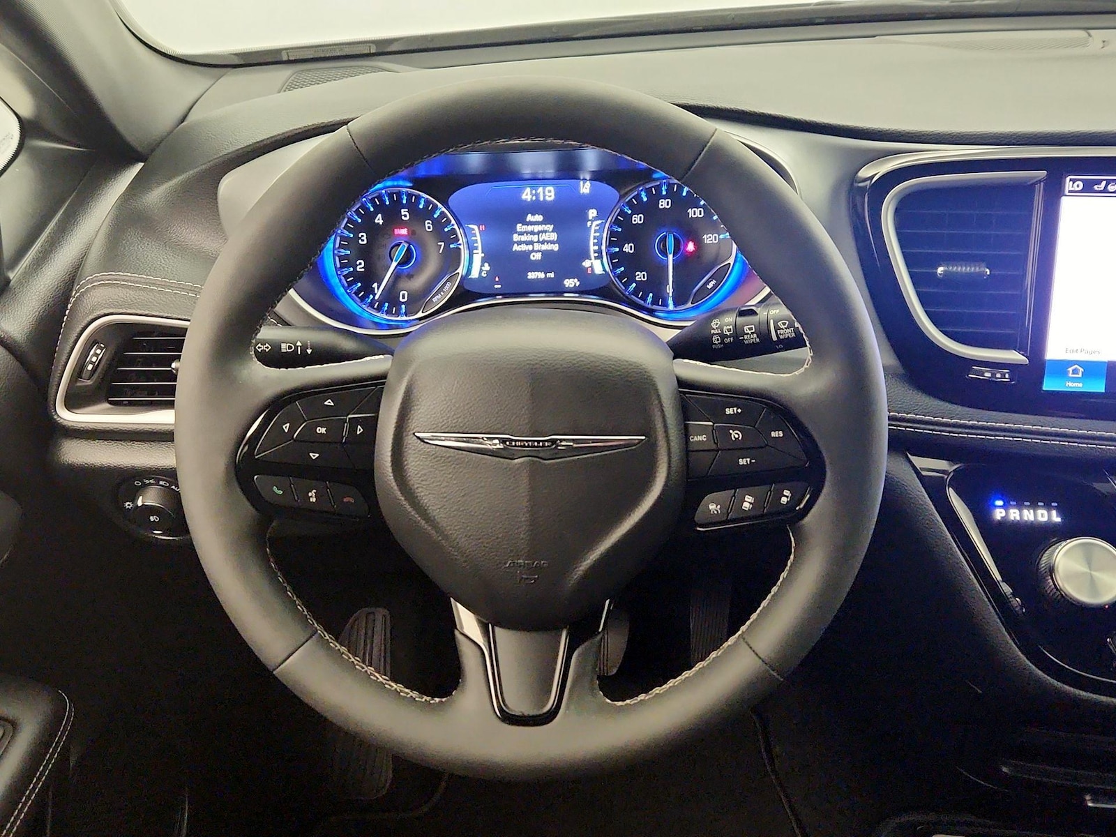 2024 Chrysler Pacifica Touring - Photo 11