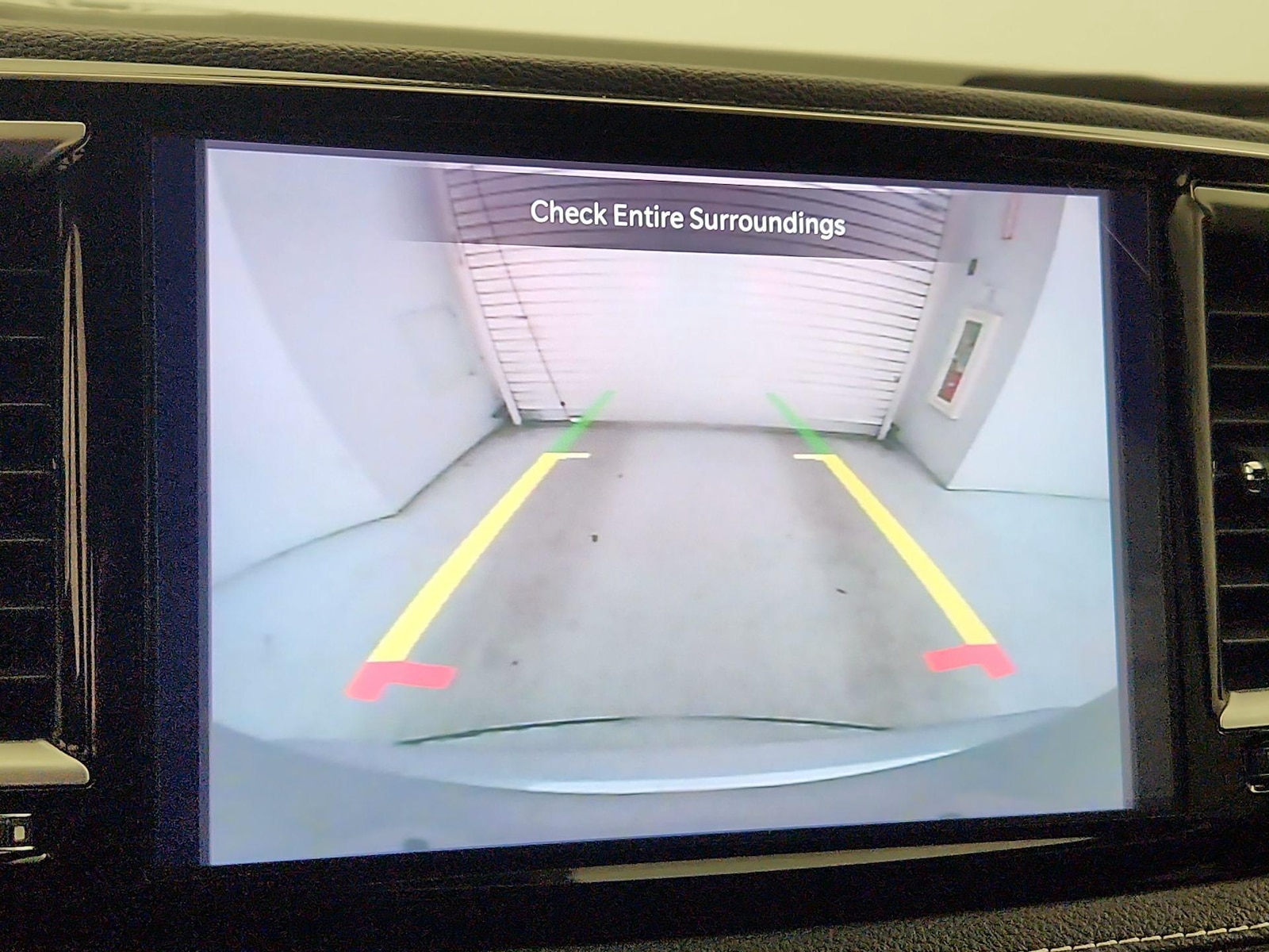 2024 Chrysler Pacifica Touring - Photo 15