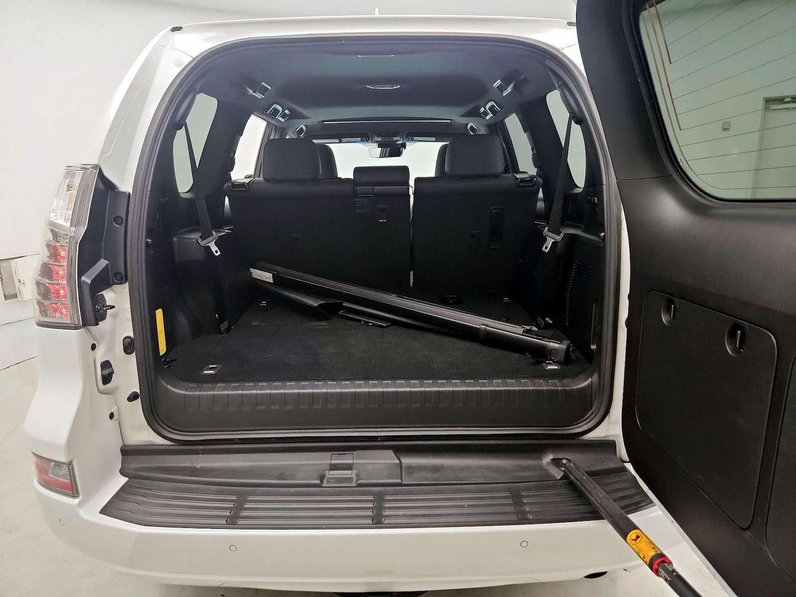 2022 Lexus GX PREMIUM - Photo 23
