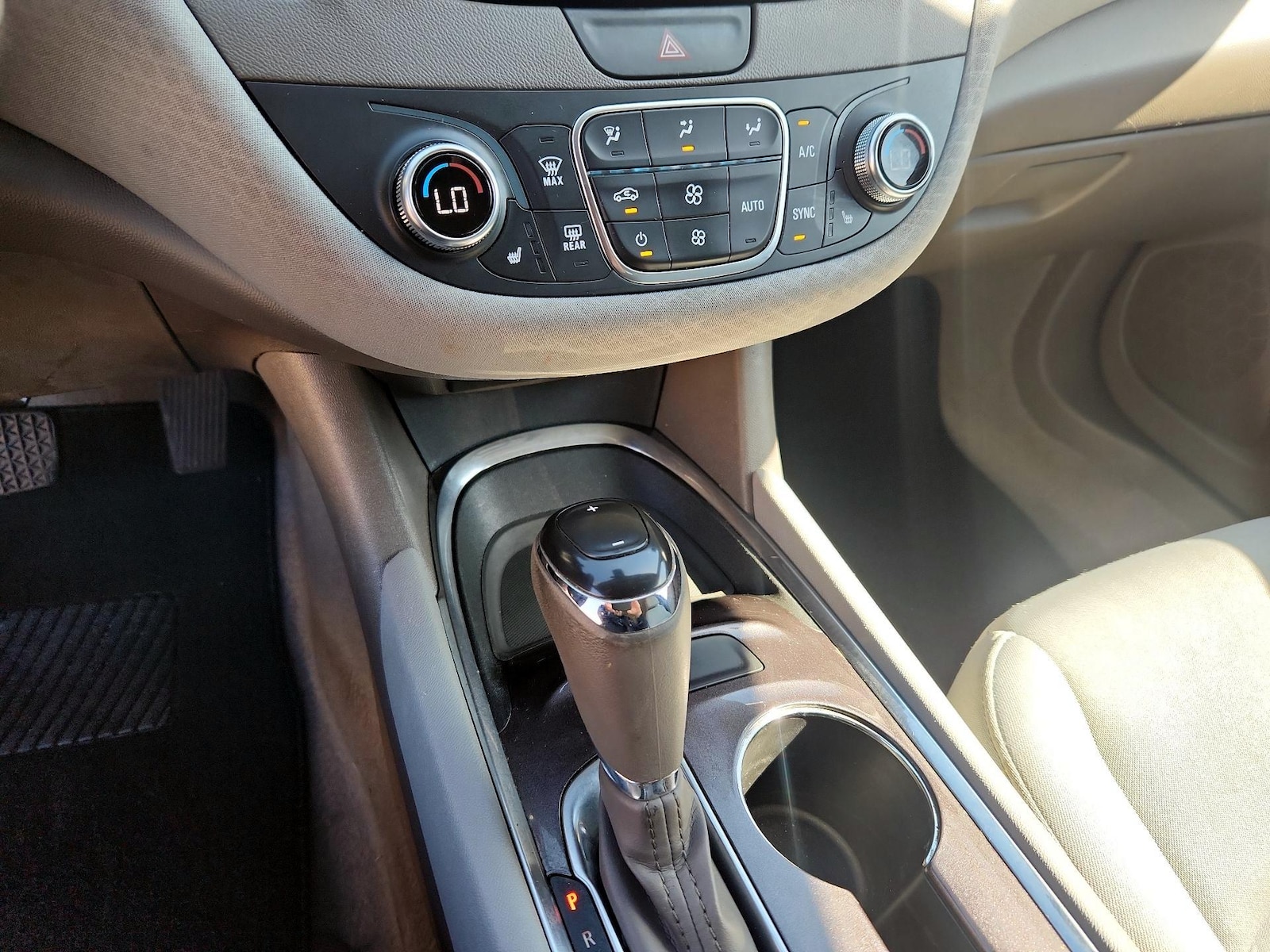 Photo 16