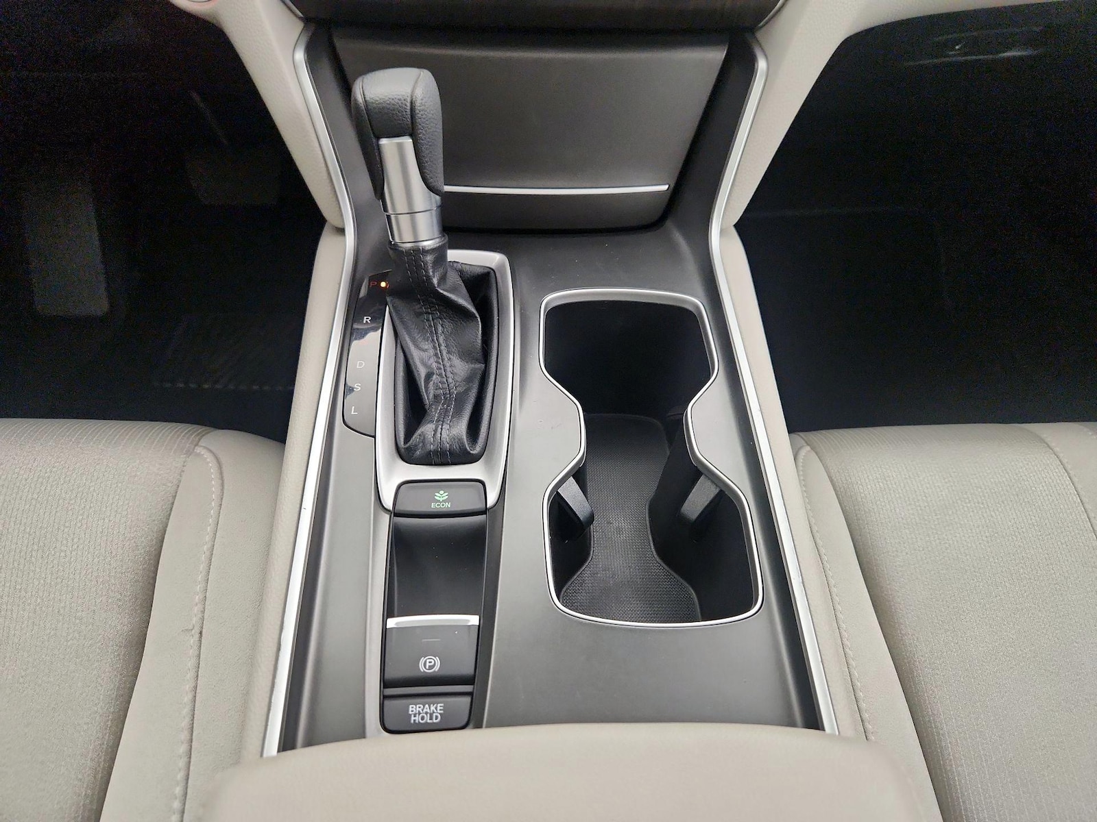 2018 Honda Accord EX - Photo 18