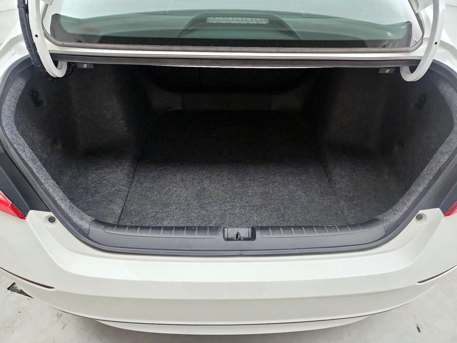 2018 Honda Accord EX - Photo 22