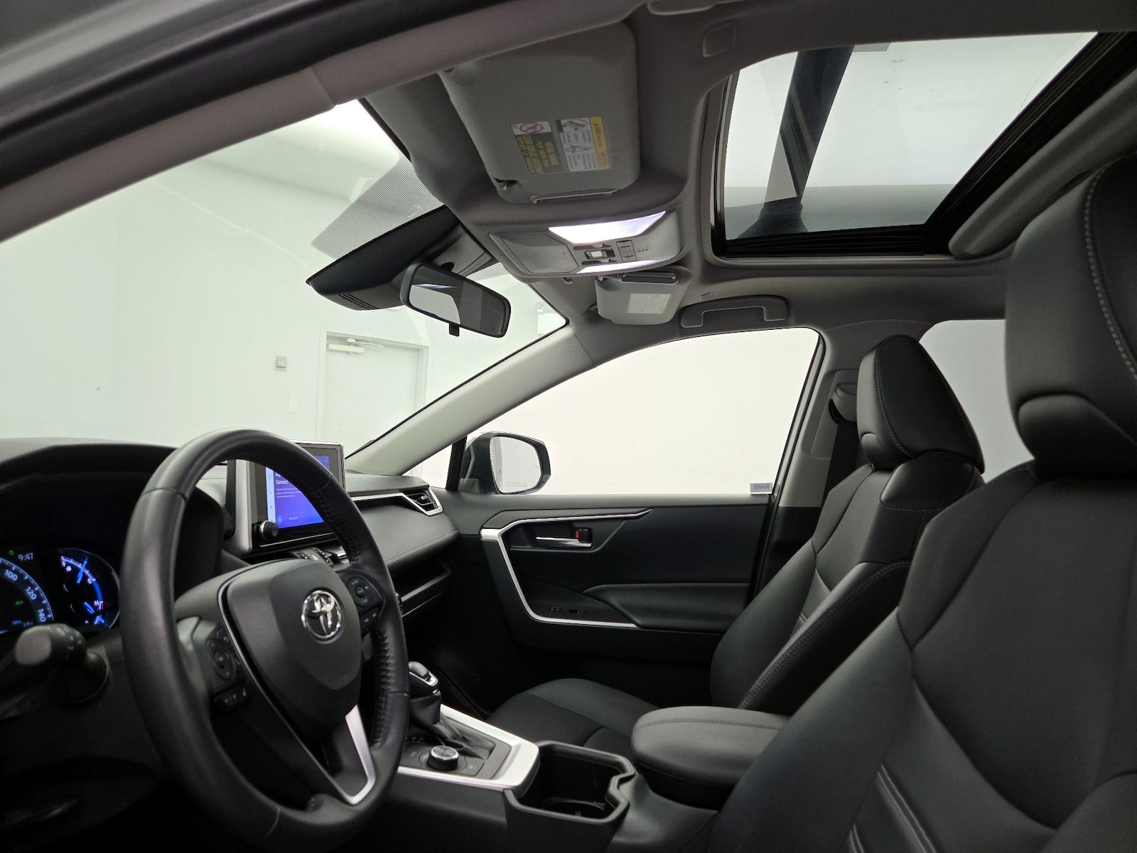 Sunroof(s) & Overhead Airbags