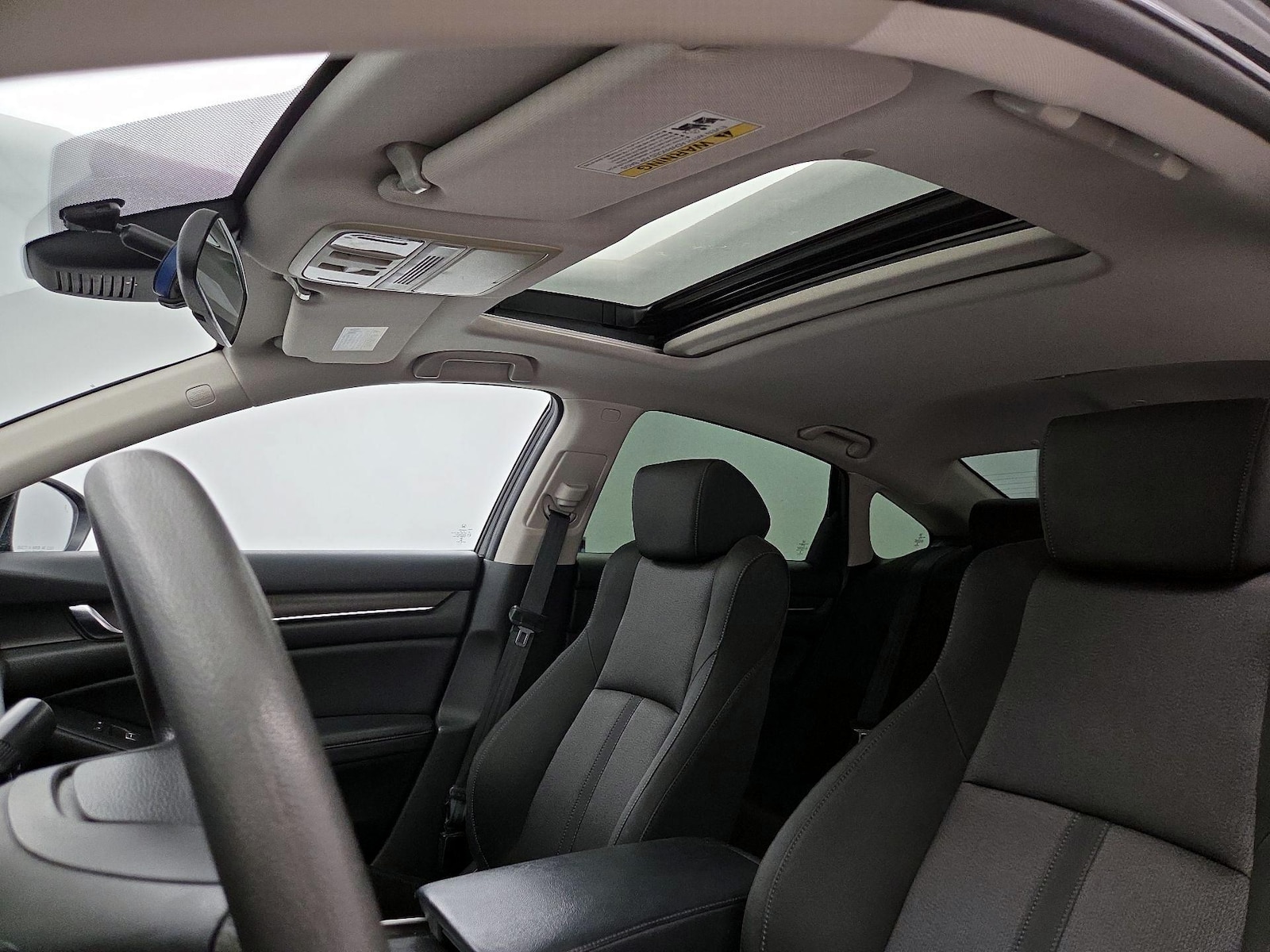 Sunroof(s) & Overhead Airbags