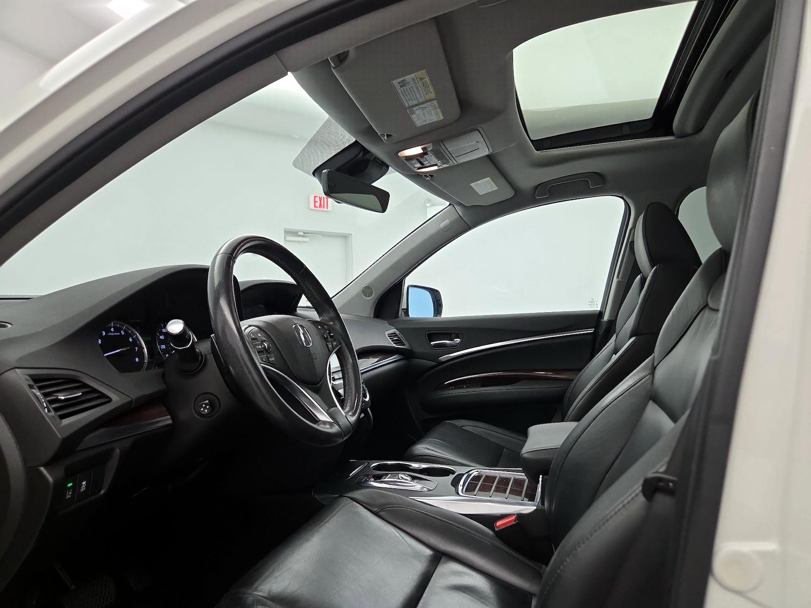 Sunroof(s) & Overhead Airbags