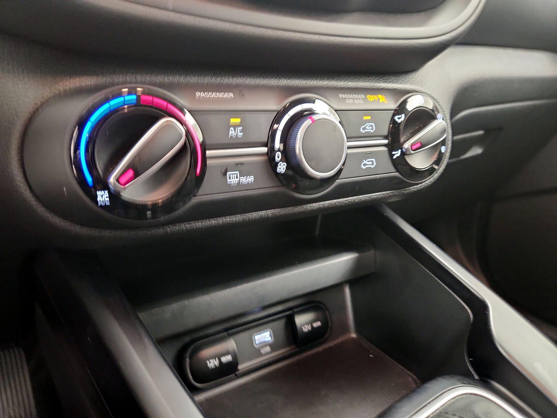 Thumbnail: 2025 Kia Soul - 16