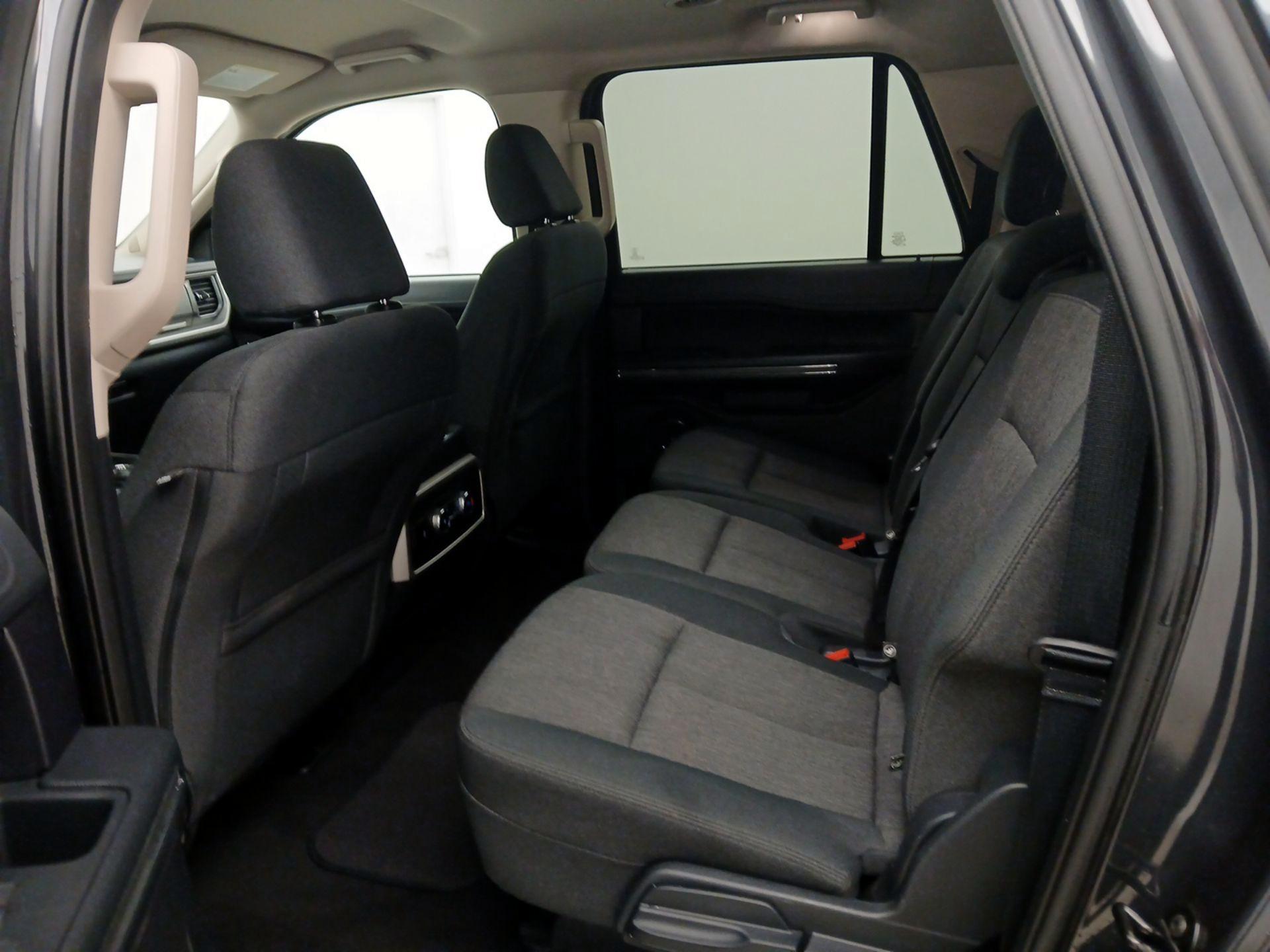 Thumbnail: 2024 Ford Expedition MAX - 20