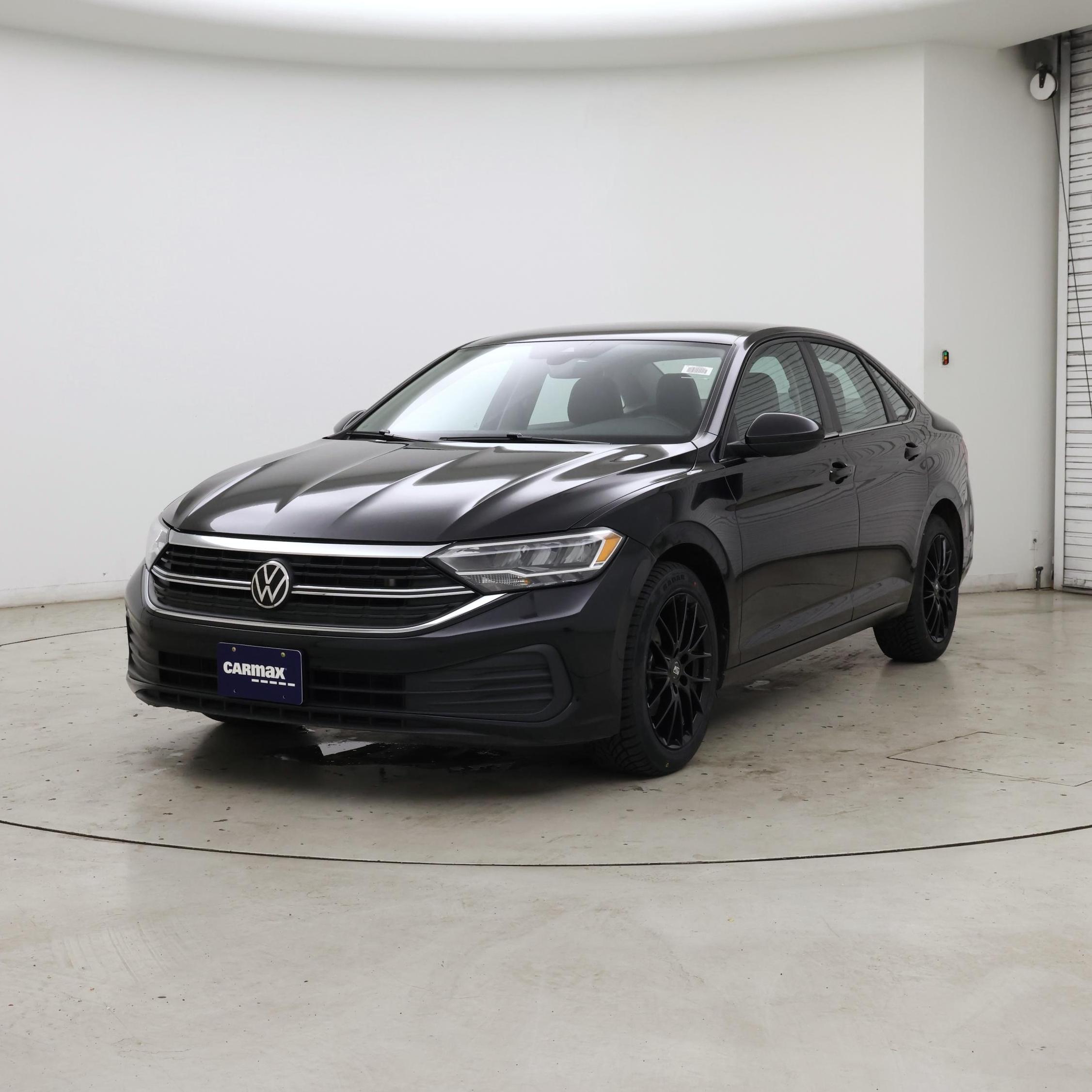 Thumbnail: 2024 Volkswagen Jetta - 4