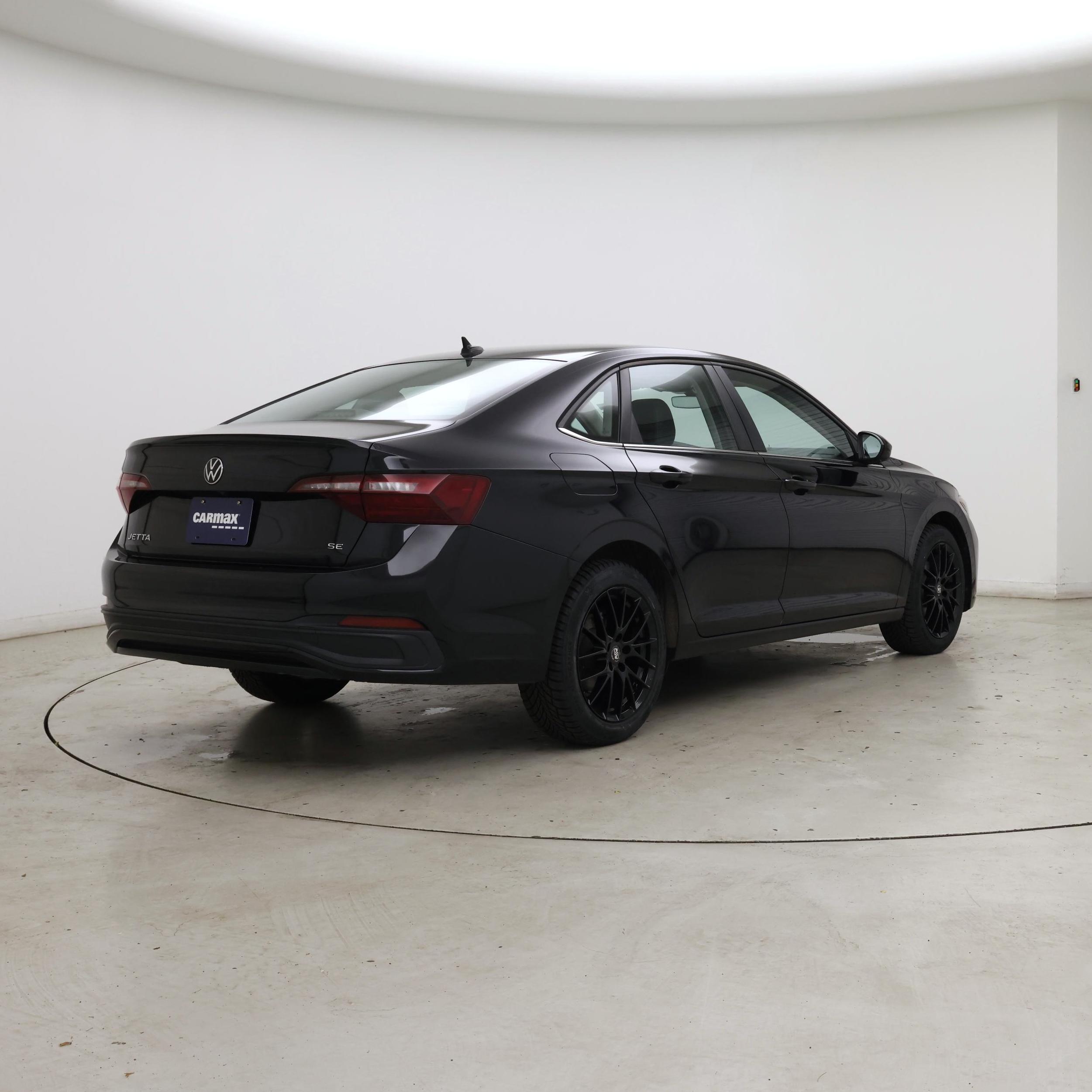 Thumbnail: 2024 Volkswagen Jetta - 8
