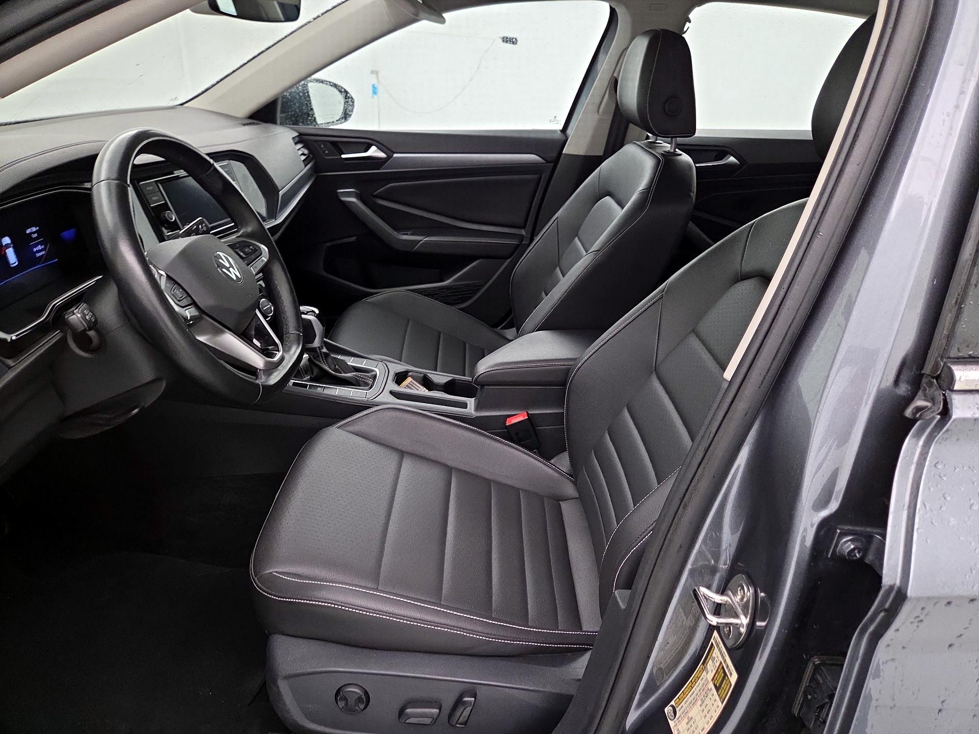 Thumbnail: 2024 Volkswagen Jetta - 11