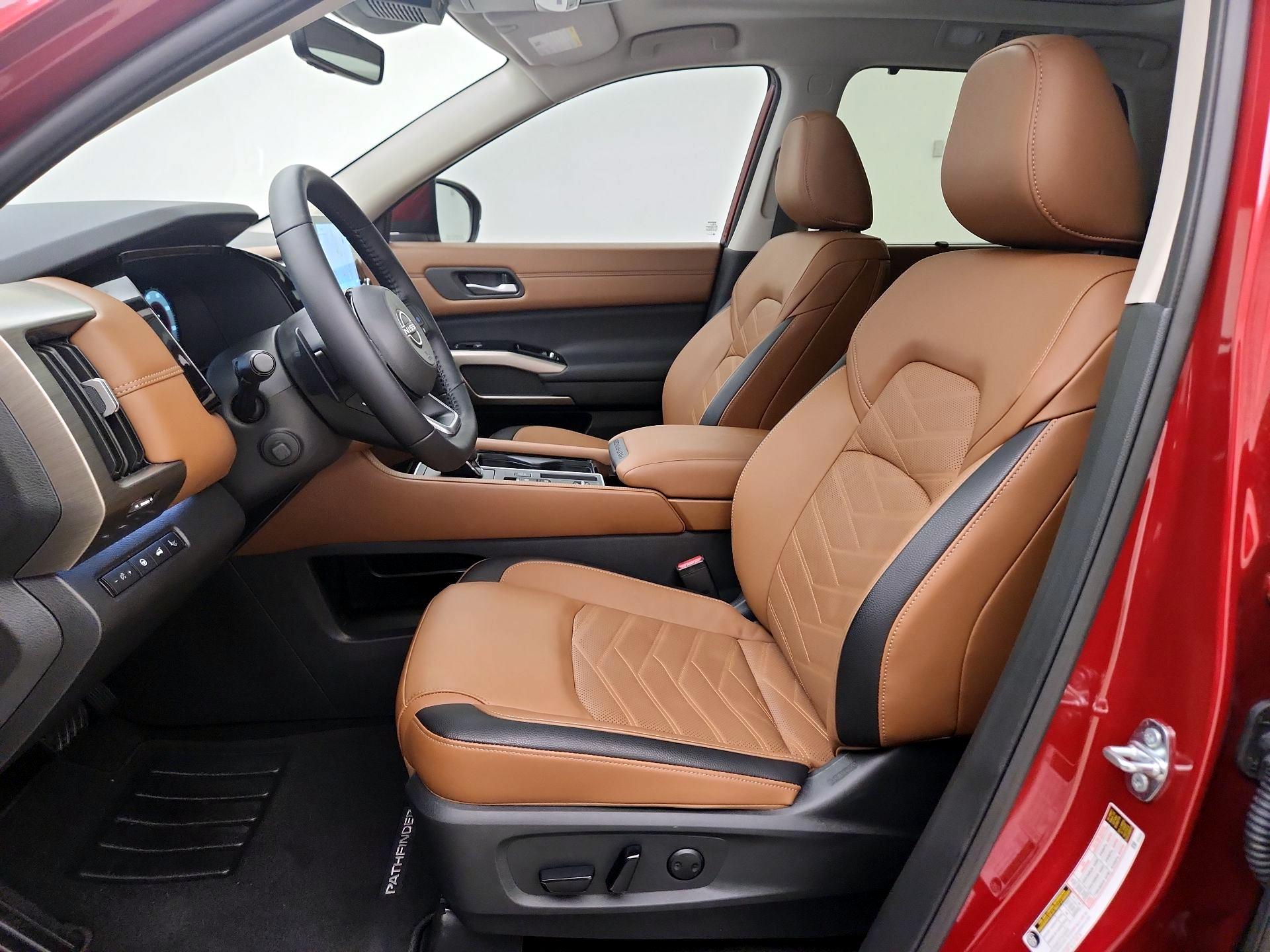 Thumbnail: 2025 Nissan Pathfinder - 11