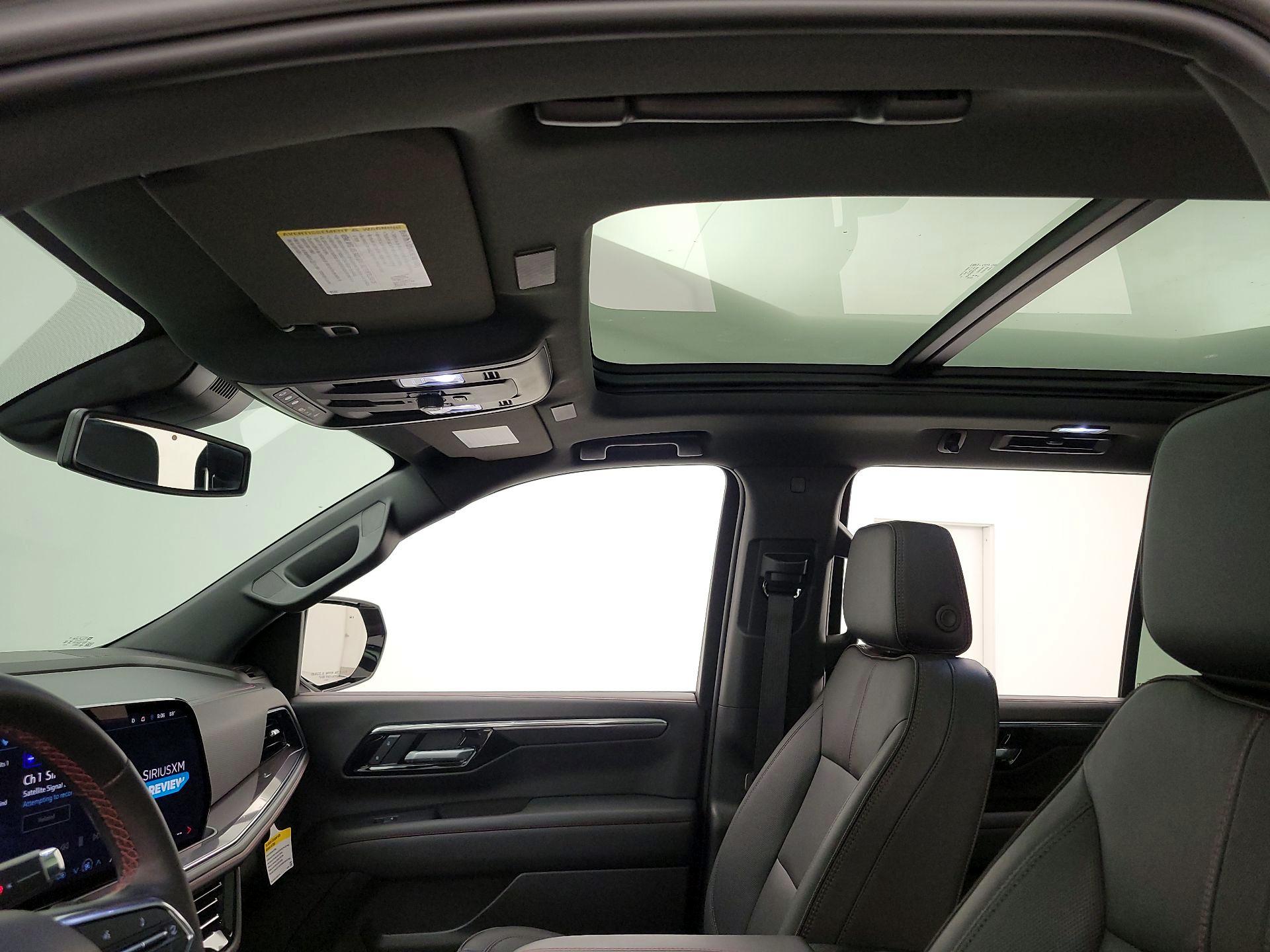 Thumbnail: 2025 Chevrolet Tahoe - 19
