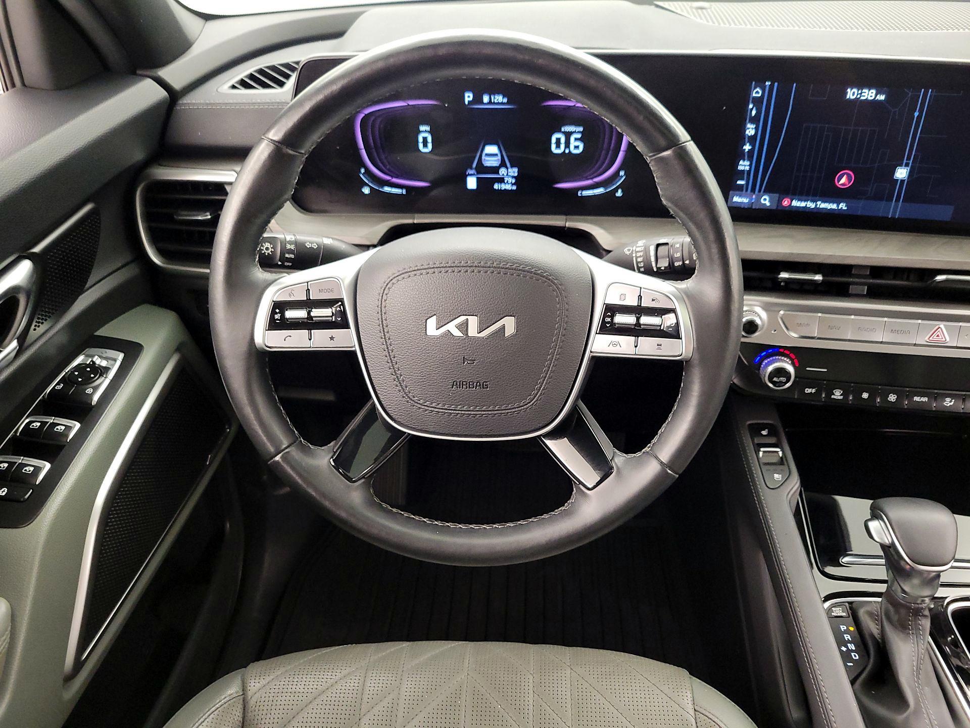 Thumbnail: 2023 Kia Telluride - 10