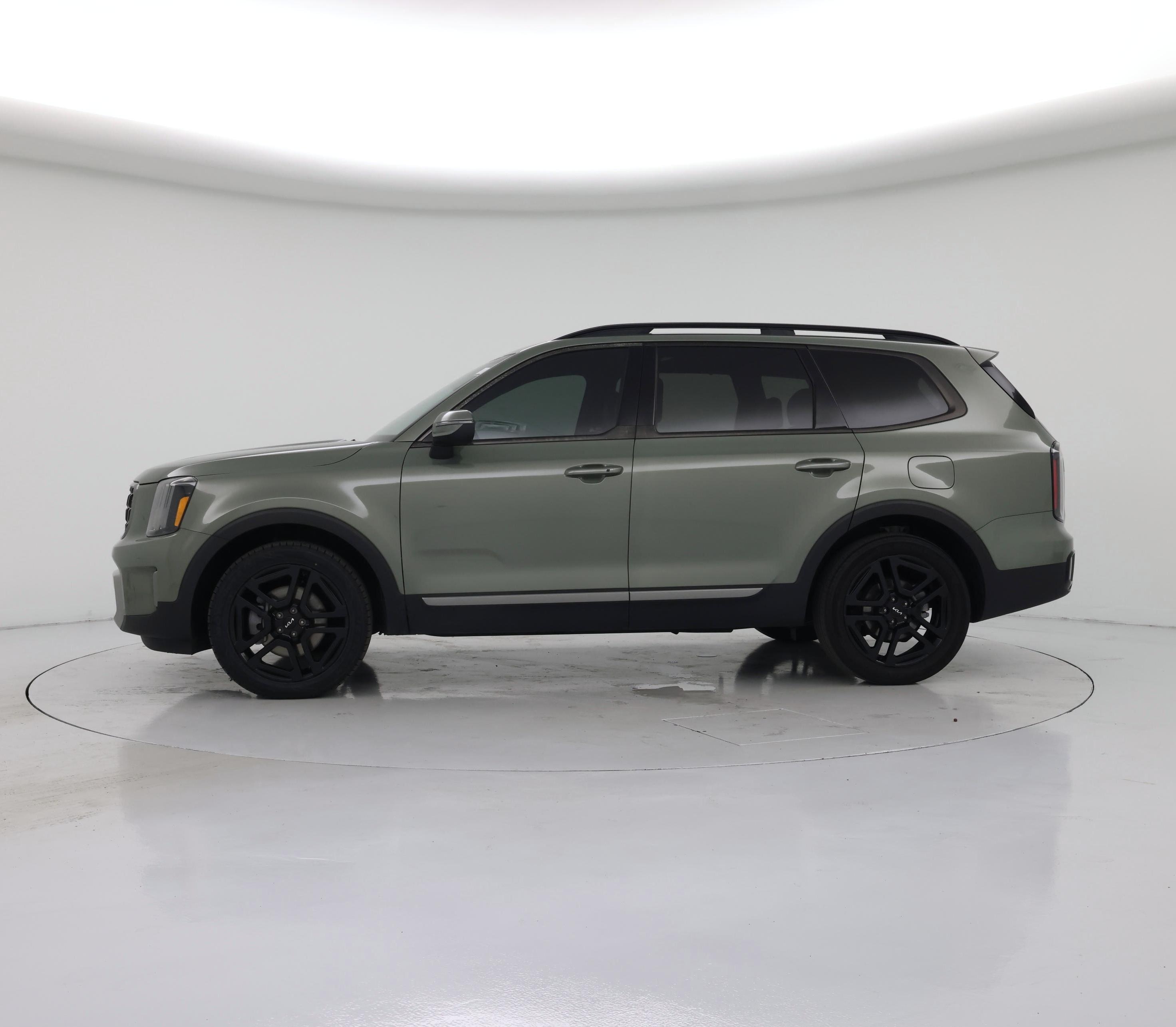 Thumbnail: 2023 Kia Telluride - 3