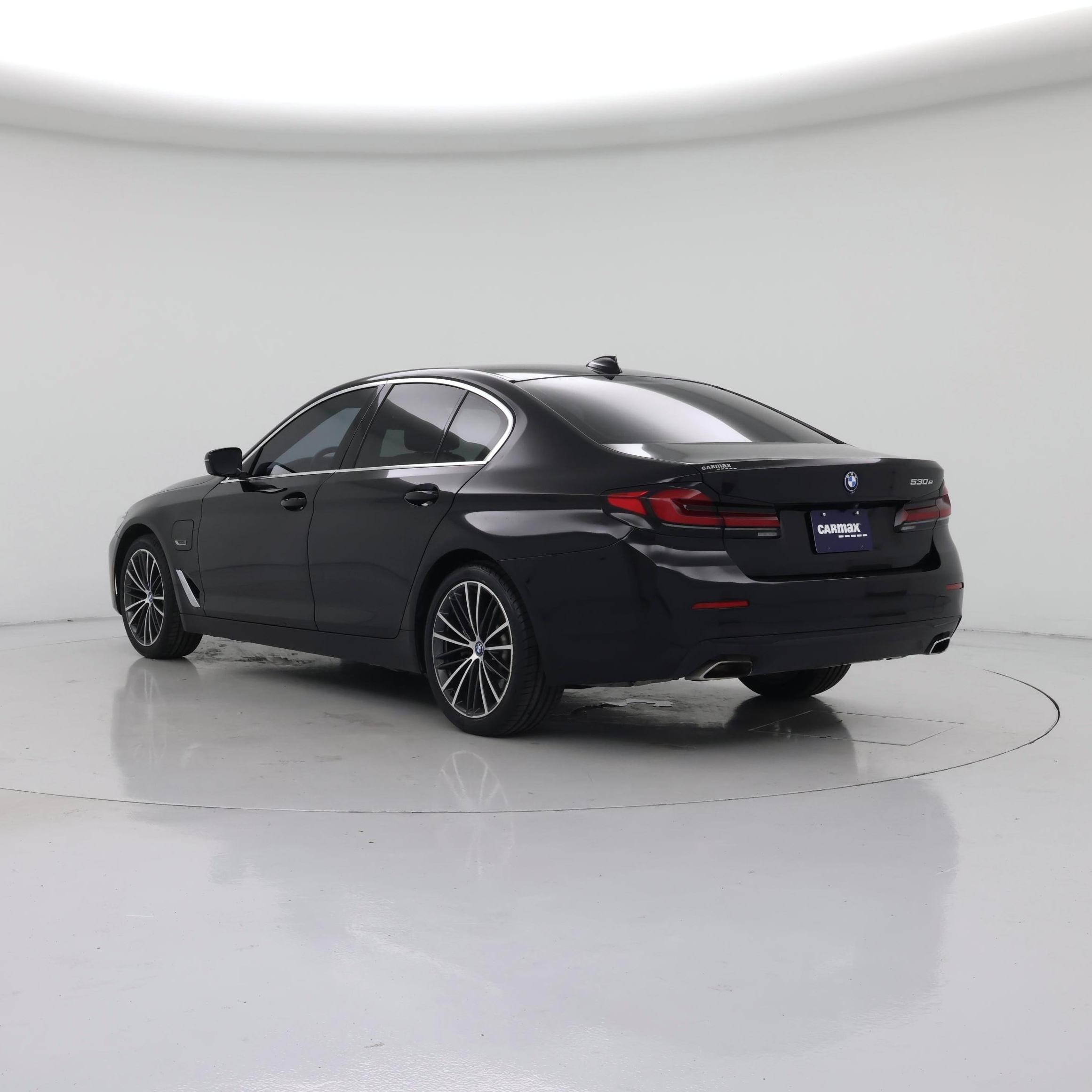 Thumbnail: 2023 BMW 5 Series - 2